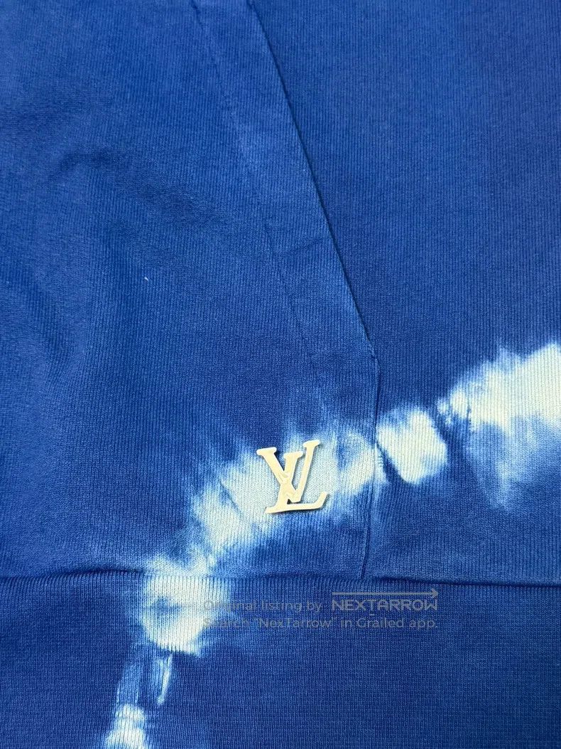 Louis Vuitton Louis Vuitton Tie-dyed hooded sweatshirt Size US S / EU 44-46 / 1 - 2 Thumbnail