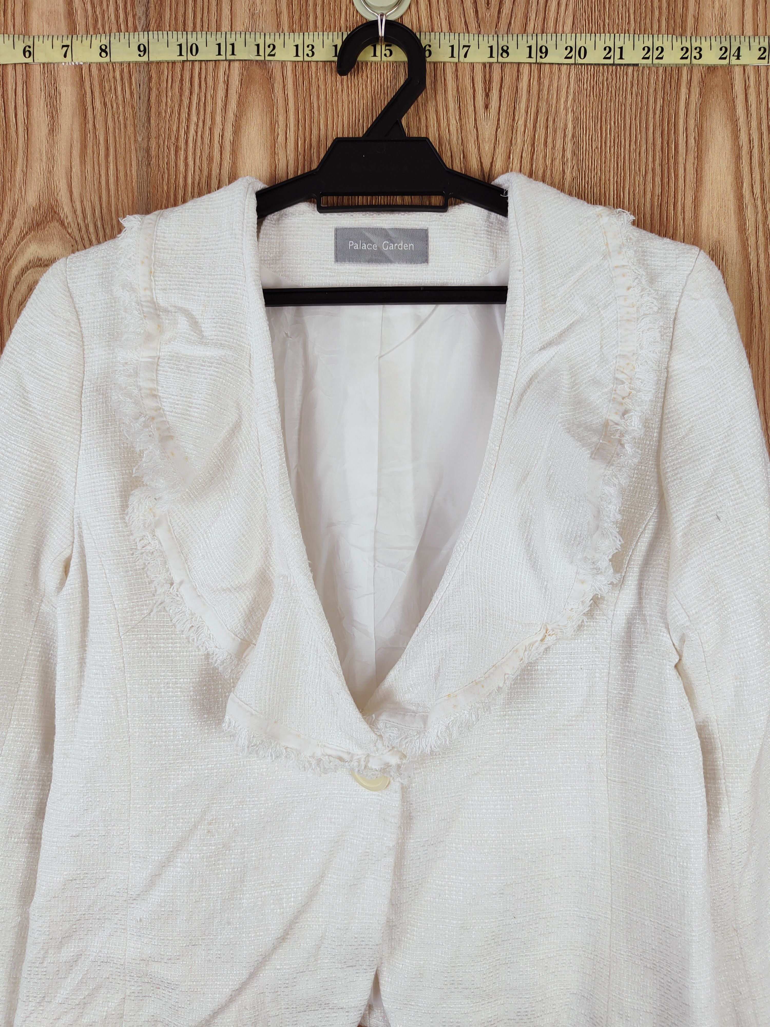 Japanese Brand × Vintage Avant Garde Fashion by Palace Garden White Jackets Size S / US 4 / IT 40 - 2 Thumbnail