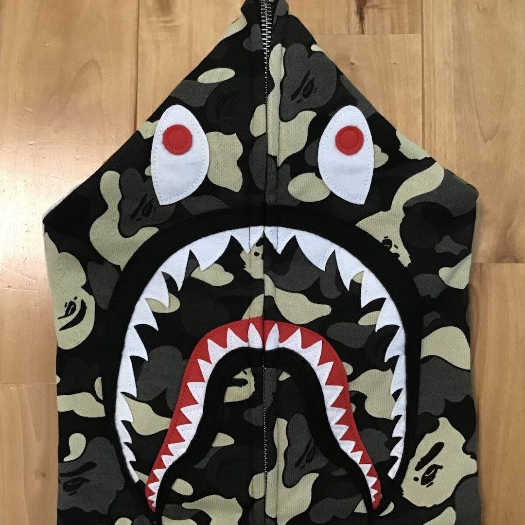 Bape 2024 🔥NYC Store Camo BAPE separate shark full zip hoodie APE Size US S / EU 44-46 / 1 - 4 Thumbnail