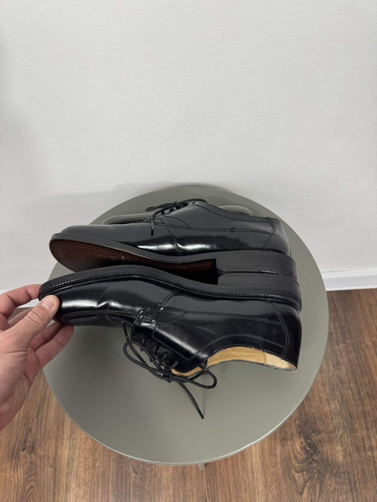 Other Black Leather Derby Shoes Men’s US 11 Apron Toe Classic Size US 11 / EU 44 - 7 Thumbnail