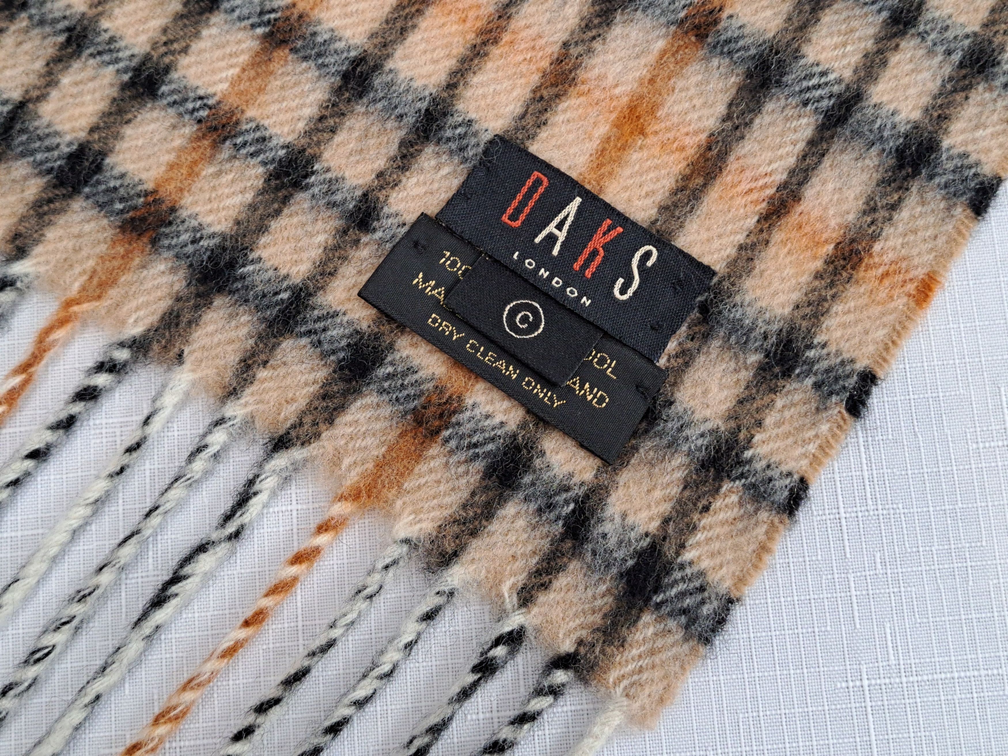DAKS DAKS London checked wool scarf. Size ONE SIZE - 8 Thumbnail