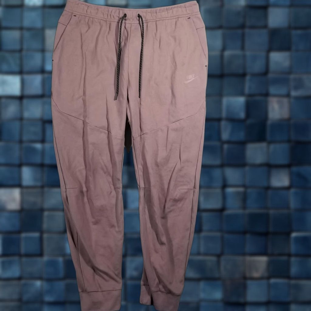 Nike Nike Lightweight Tech Fleece Joggers Pants Plum Men’s XXL DX0826-291 Masterpieces Size US 39 - 1 Thumbnail