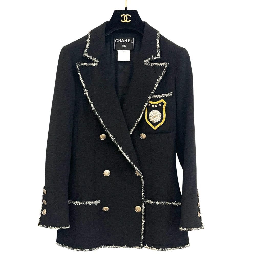Chanel Chanel Chanel COCO Camellia Emblem Wool Tweed Jacket Others Outerwear P24937 DUTY FREE for USA Size ONE SIZE - 1 Thumbnail