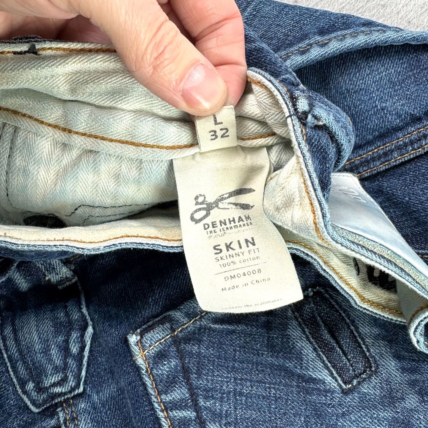 DENHAM Denham Jeans Mens 31x32 Blue Slim Skinny Button Fly Denim Inseam 26 Regular Size 31 Cotton Denim Pattern: Solid Size US 31 - 6 Thumbnail