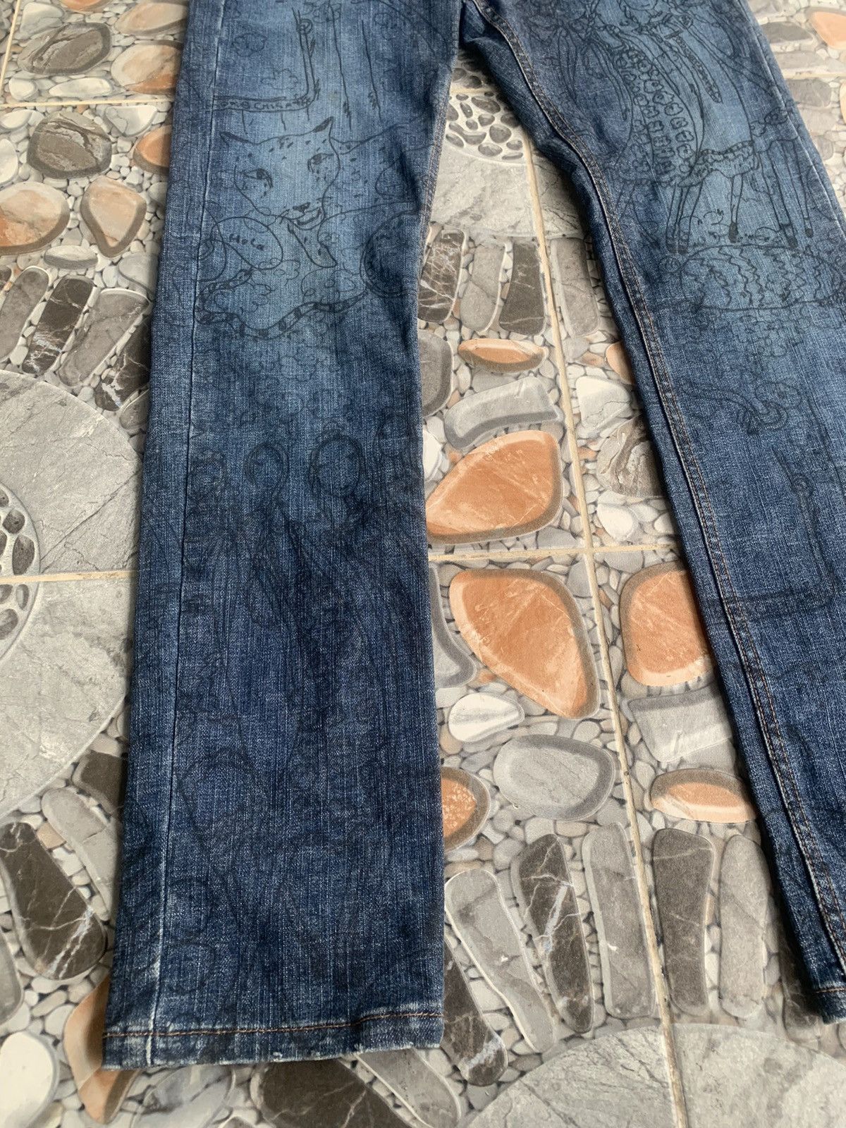 Issey Miyake × Tsumori Chisato × Vintage Tsumori Chisato Japan Overprint Skinny Jeans Size 26" / US 2 / IT 38 - 4 Thumbnail