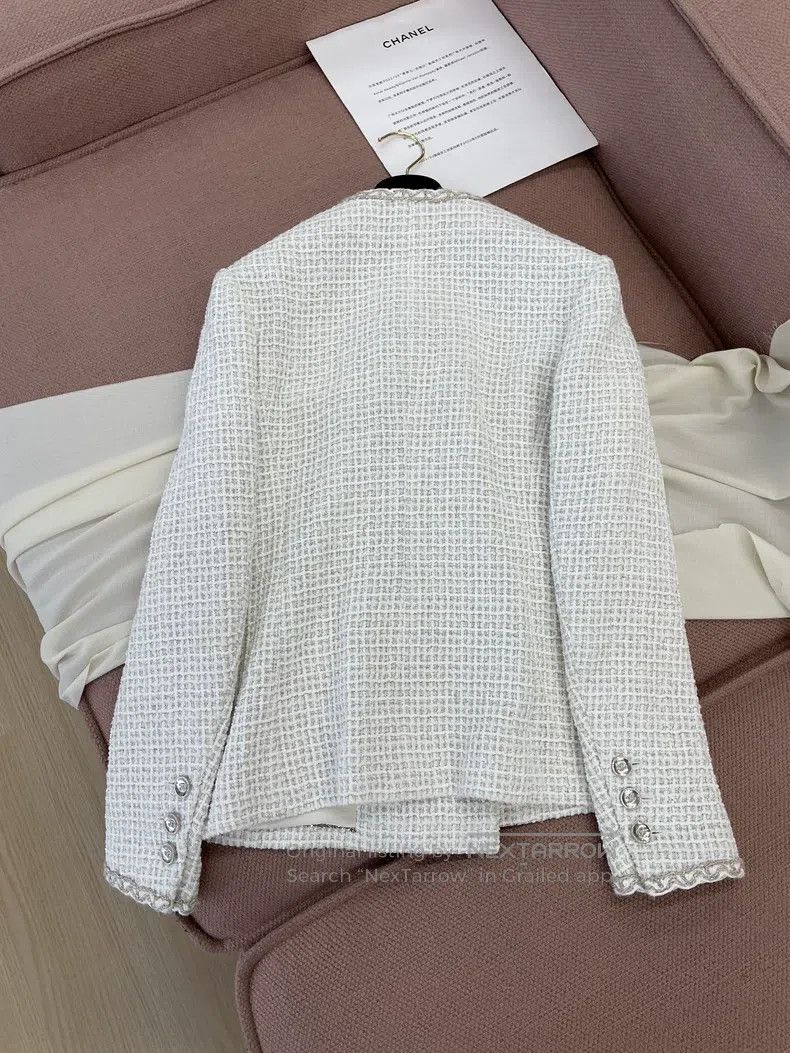 Chanel Chanel 25C white rolled tweed four-pocket double-breasted Size XS / US 0-2 / IT 36-38 - 3 Thumbnail