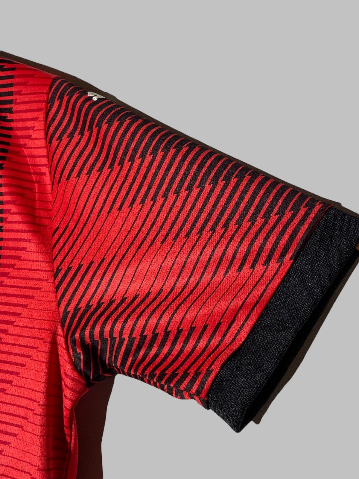 Adidas #4 Tonali Puma AC Milan 2023/24 Football Shirt Size US S / EU 44-46 / 1 - 7 Thumbnail