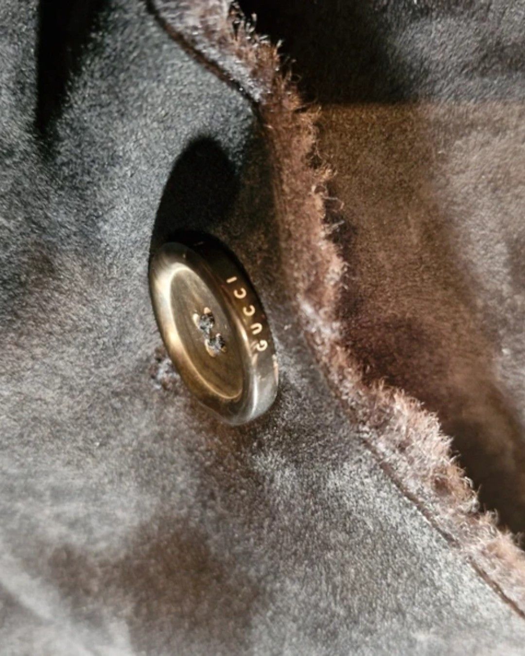 Gucci DOUBLE BREASTED SHEARLING SUEDE LEATHER COAT Size US L / EU 52-54 / 3 - 8 Thumbnail