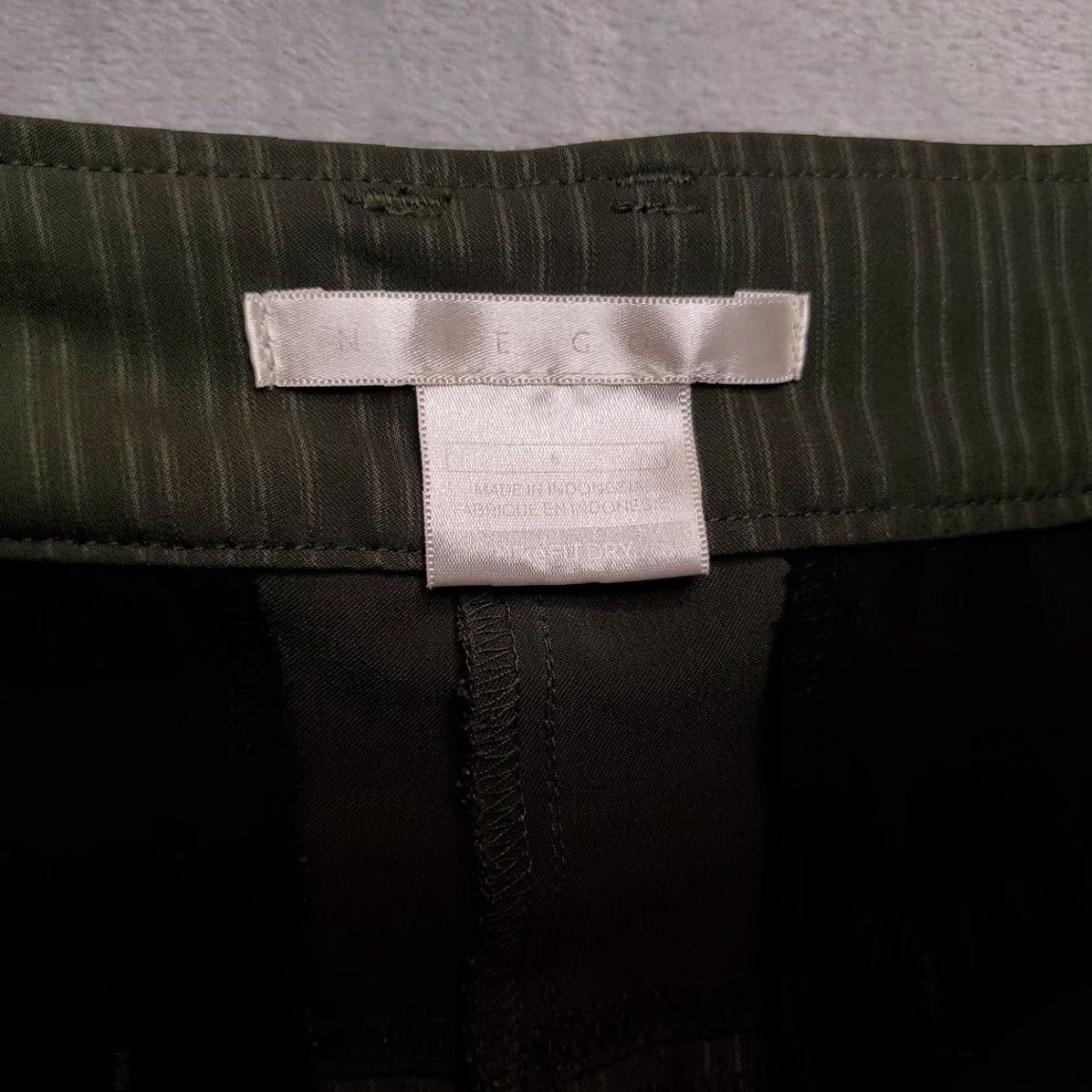 Nike Nike Golf Shorts Womens 6 Green Chino Fit Dry Flat Front Performance Size 28" / US 6 / IT 42 - 4 Thumbnail