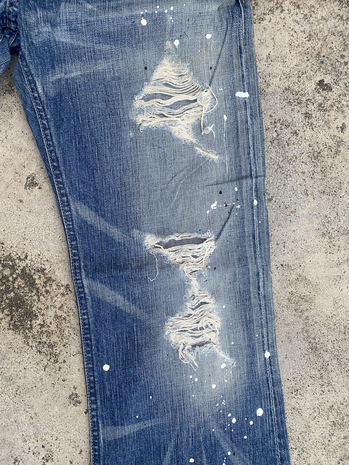 Edwin × Vintage Flare Jeans Edwin Blue Trip Distressed Painted Bootcut Size US 35 - 6 Thumbnail