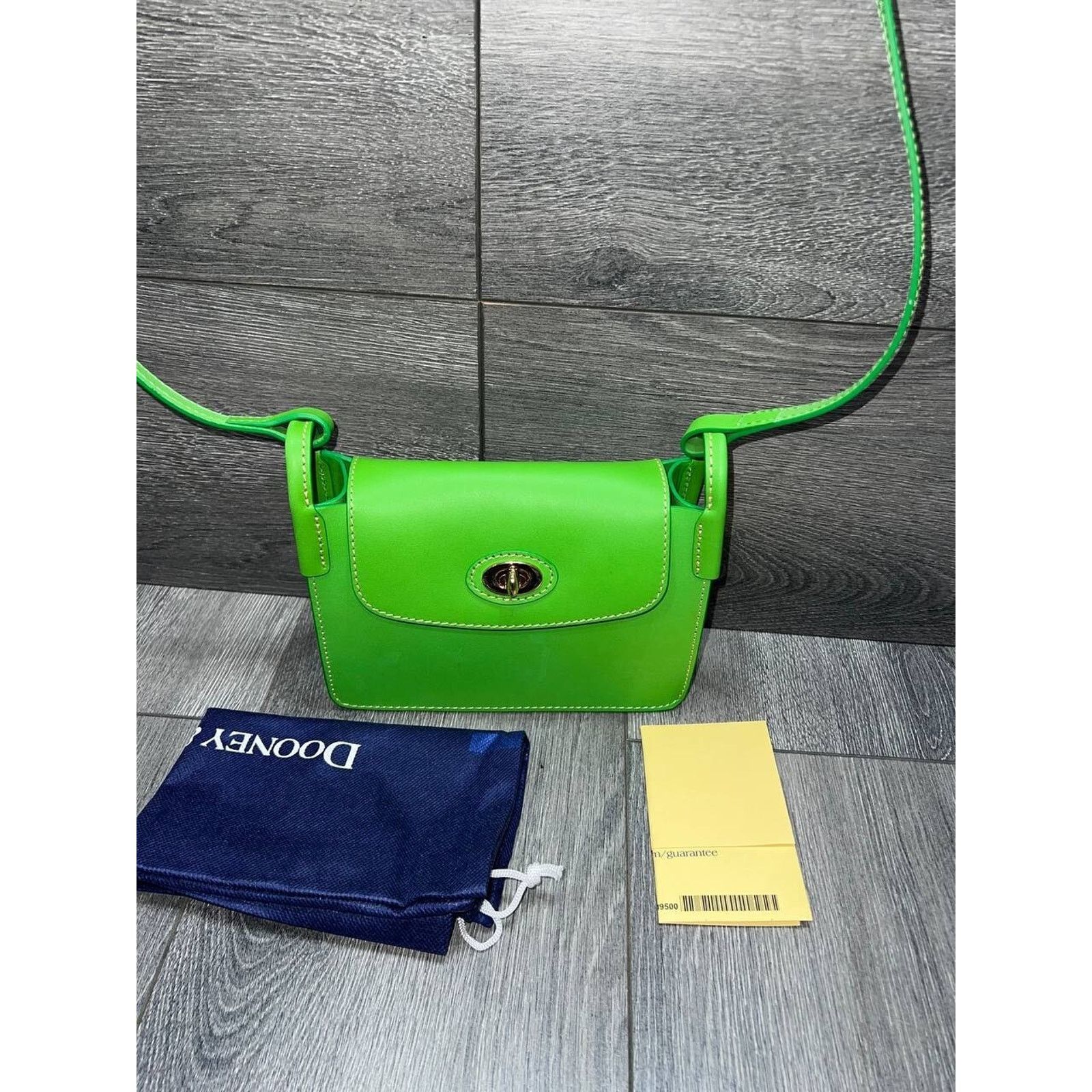 Dooney & Bourke Dooney & Bourke Smooth Leather Pinky Bag Kelly Green A653792 Size ONE SIZE - 12 Thumbnail