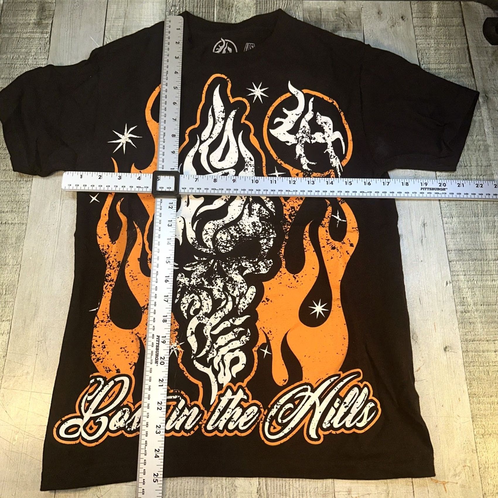 Vintage VINTAGE? (No) - Lost Hills LH006 T-Shirt Flame Designer T-Shirt Black, Orange and White Size S White Men T-Shirt Designer 90s Flame Size US S / EU 44-46 / 1 - 2 Thumbnail