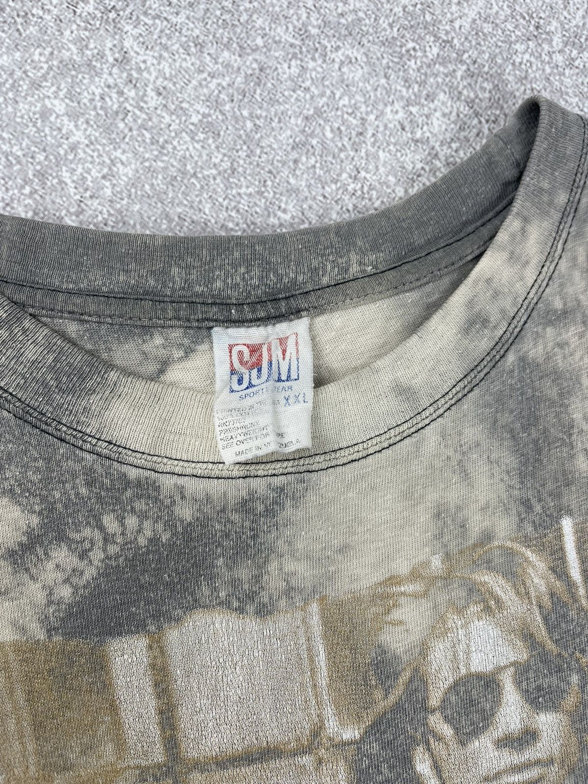 Vintage Vintage Bon Jovi Keep The Faith Tour 93 T-Shirt Size XXL Size US XXL / EU 58 / 5 - 10 Thumbnail