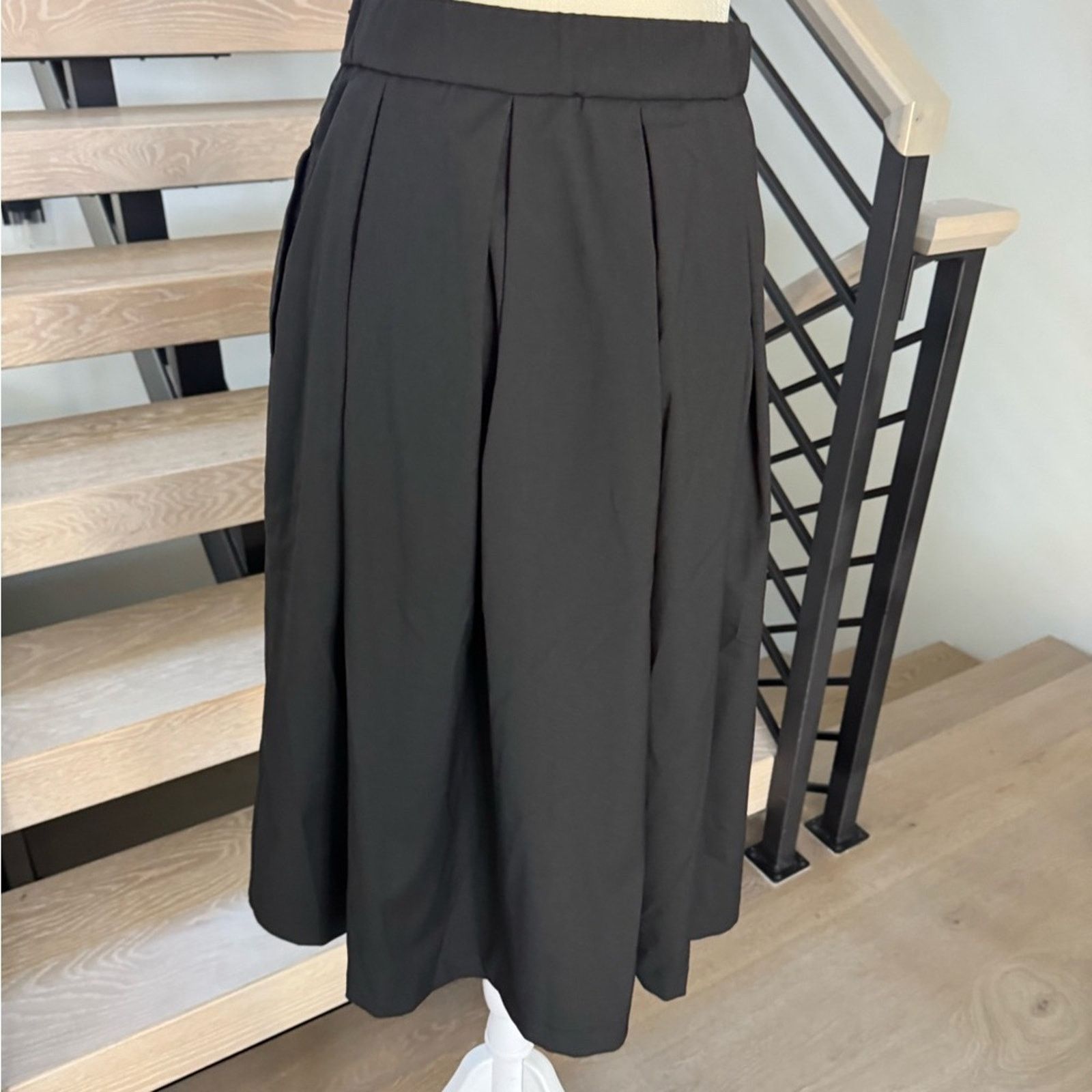 Other New Elegant Black Women's Skirt with pockets size S Size 26" / US 2 / IT 38 - 8 Thumbnail