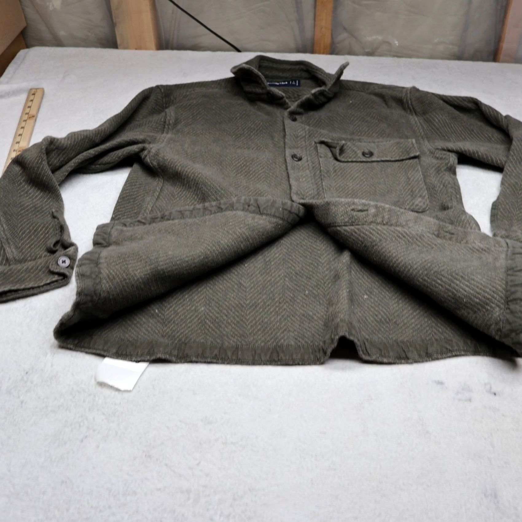 Abercrombie & Fitch Abercrombie & Fitch Shirt Mens Large Tall Green Button Up Long Sleeve Textured Size US L / EU 52-54 / 3 - 4 Thumbnail