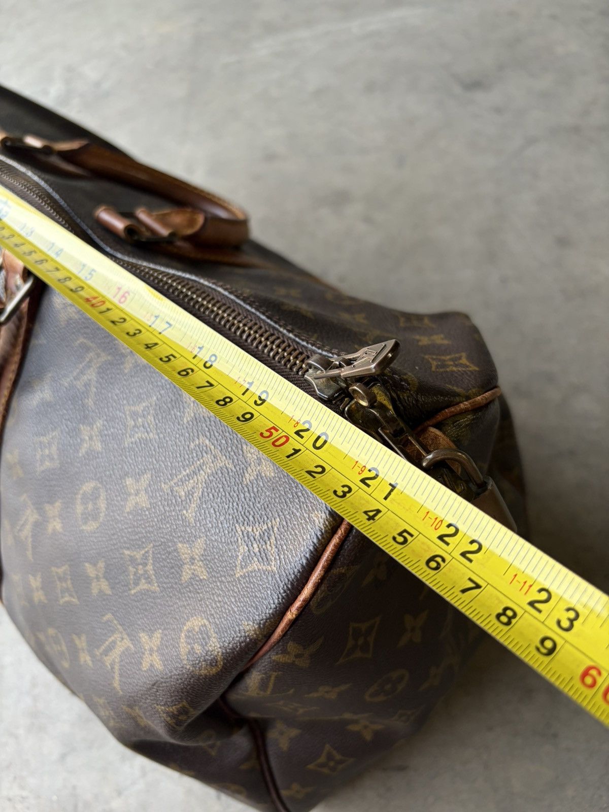 Louis Vuitton Louis Vuitton Duffle Bag Size ONE SIZE - 5 Thumbnail