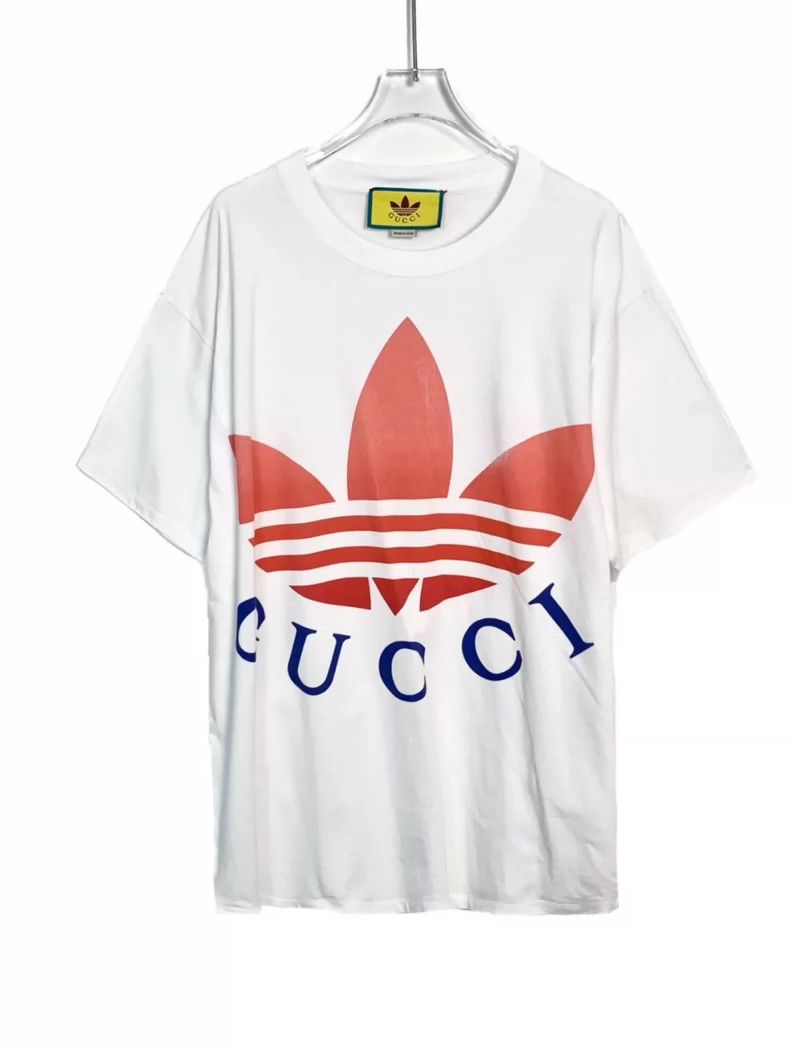 Gucci Gucci Adidas co-branded size M logo pattern printed round-n Size US M / EU 48-50 / 2 - 1 Thumbnail
