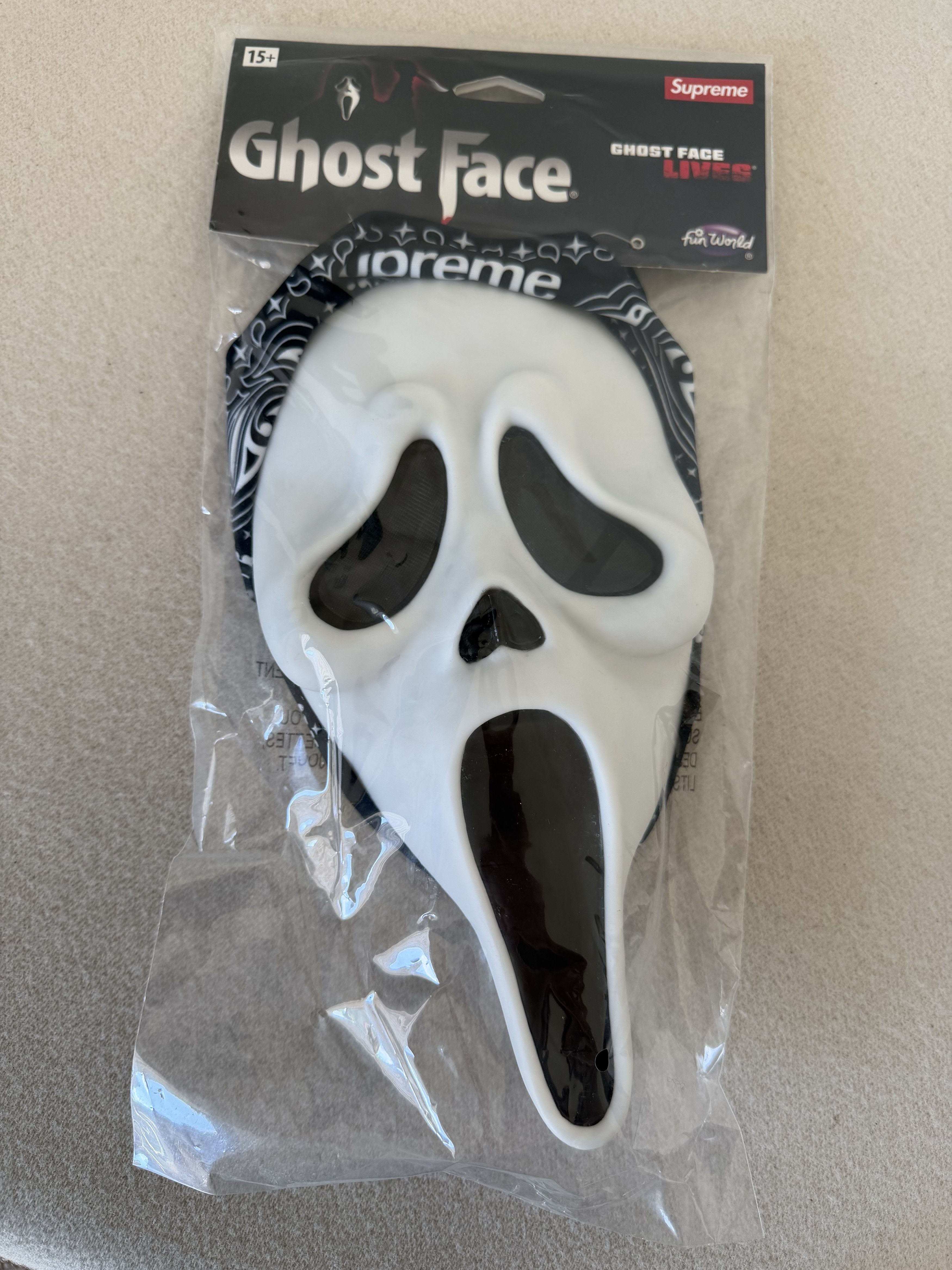Supreme Supreme Ghostface Mask in Black Bandana Size ONE SIZE - 1 Thumbnail