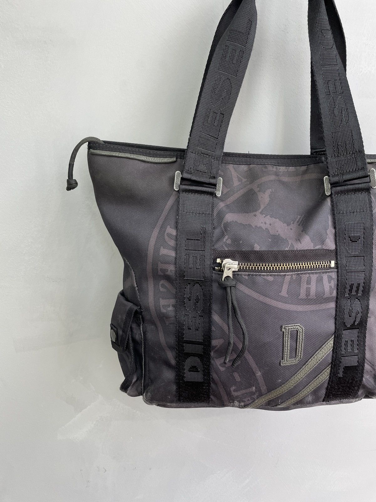 Diesel Vintage Diesel bag Y2K multi pocket sling bag Size ONE SIZE - 2 Thumbnail