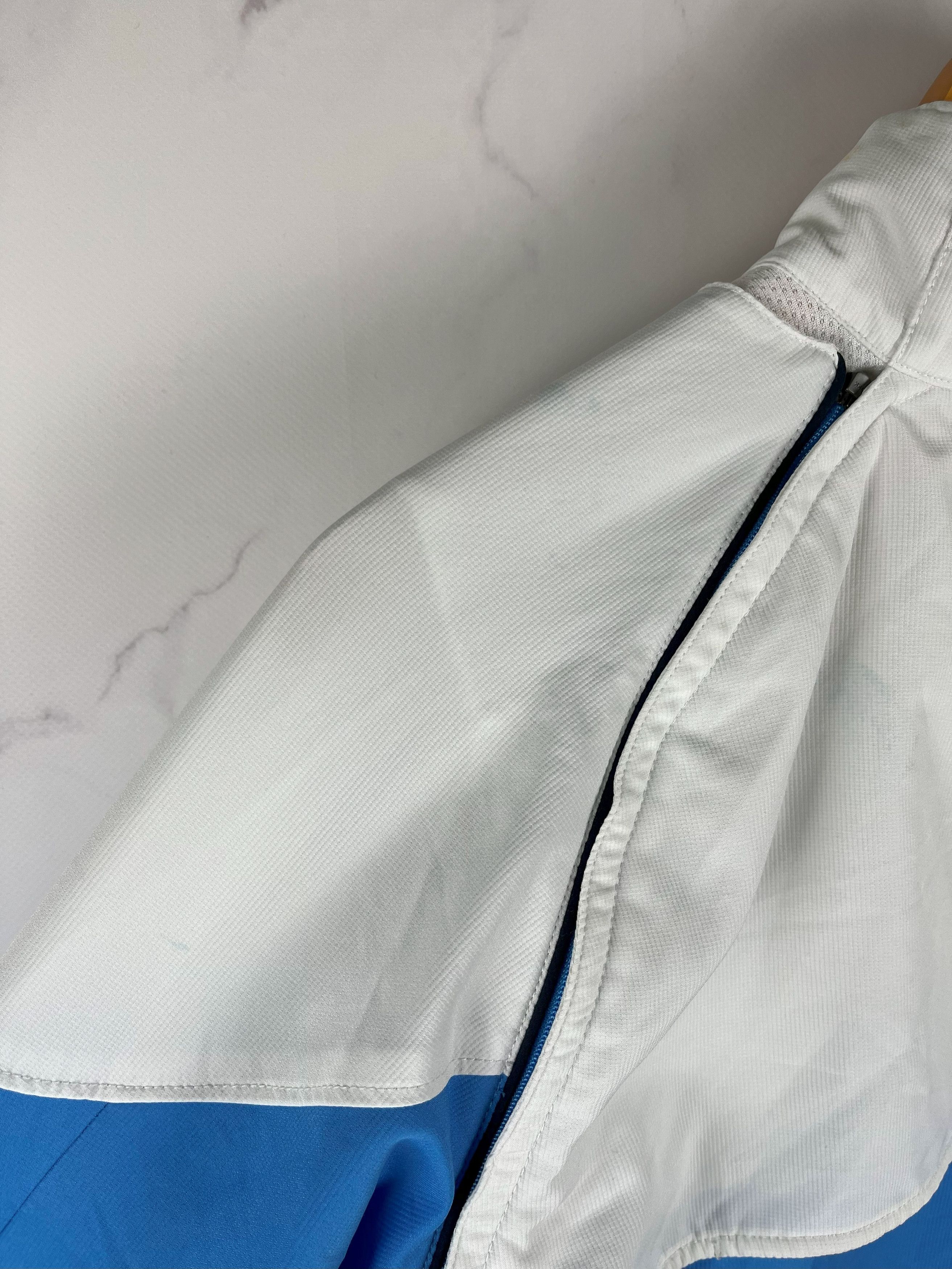 Nike Vintage Nike Zip Up Windbreaker Embroidered Logo Size M Size US M / EU 48-50 / 2 - 10 Thumbnail