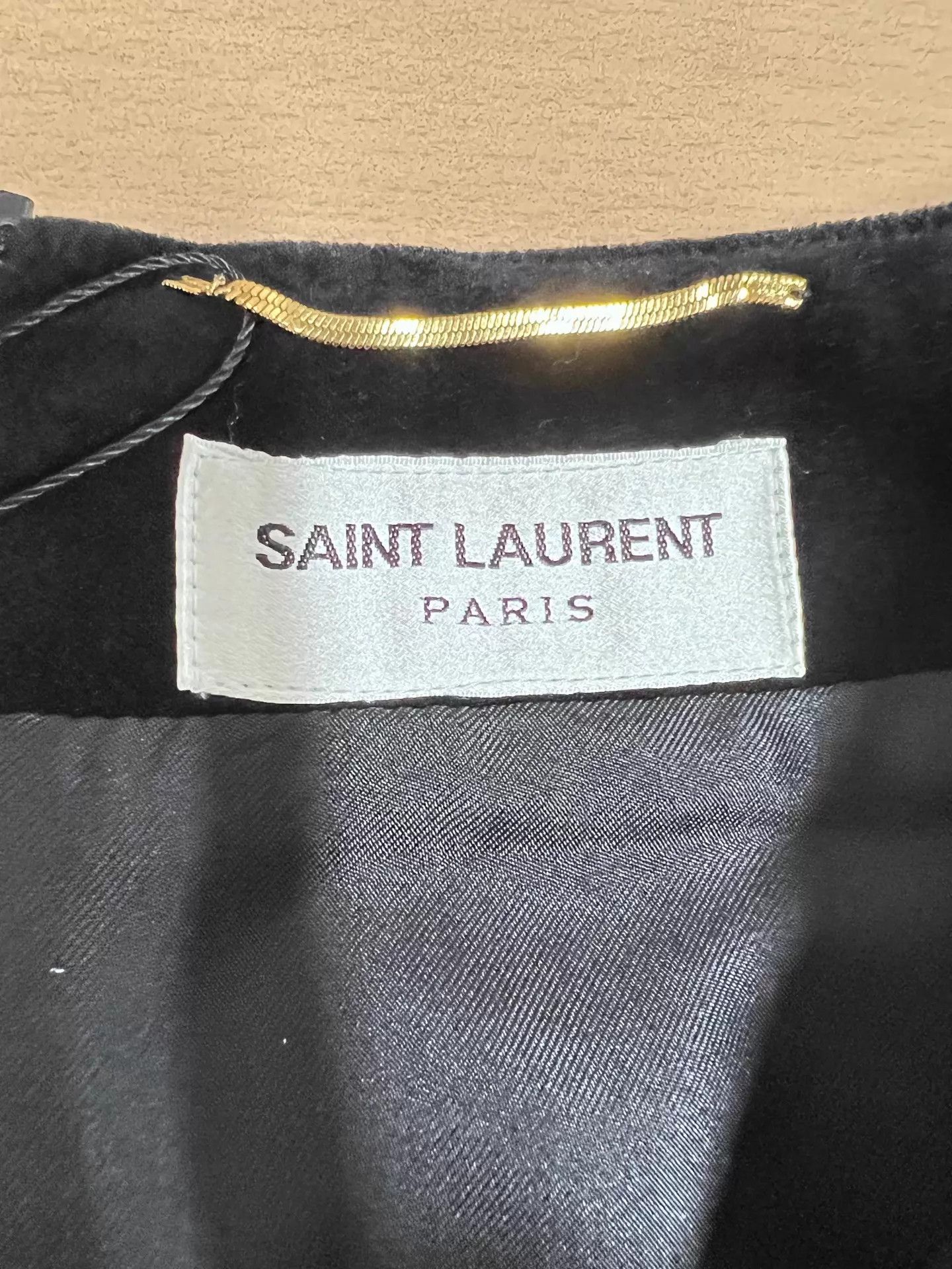 Yves Saint Laurent YSL Velvet Studded Skirt 38 99 New E62515 Size 26" / US 2 / IT 38 - 3 Thumbnail