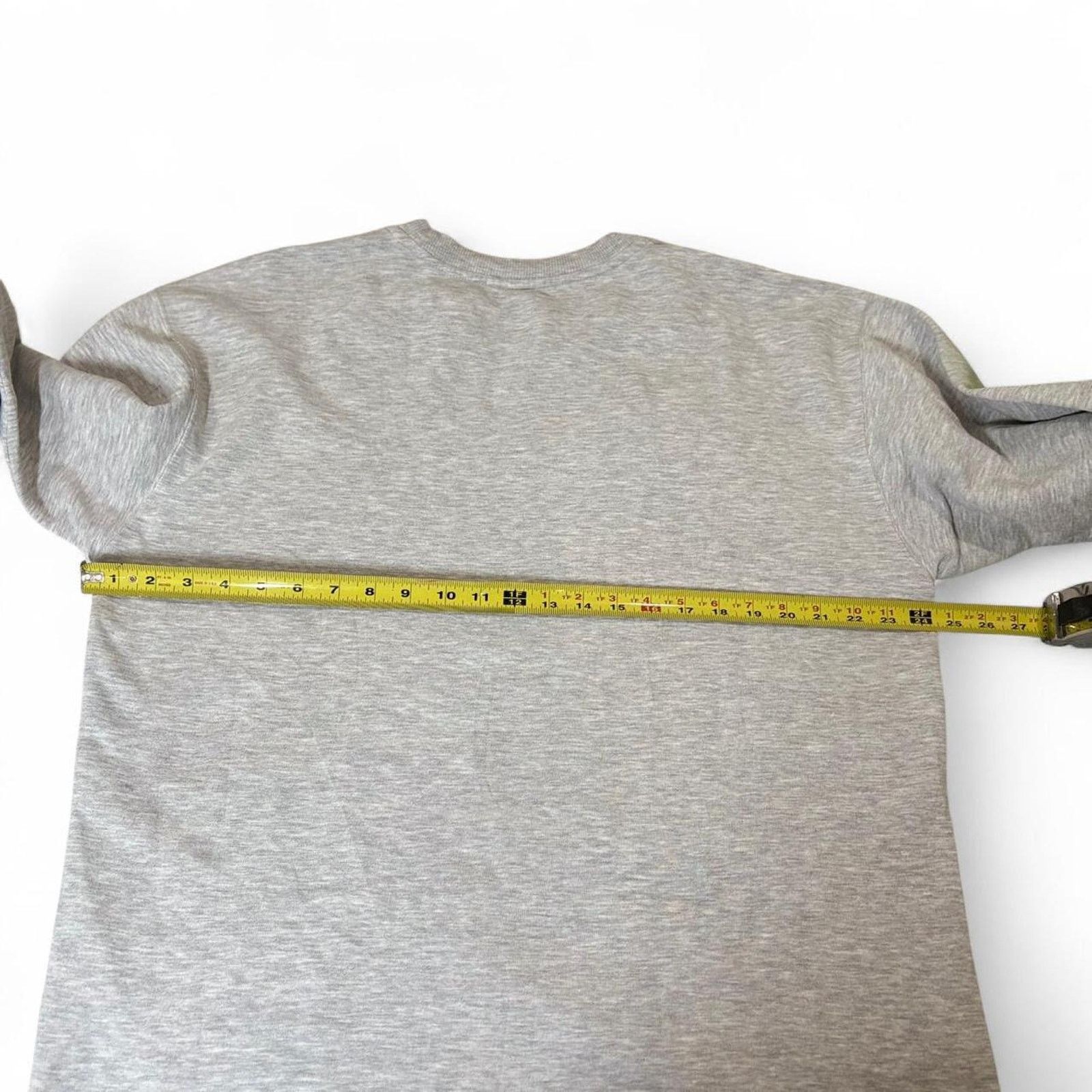 Nike Vintage nike grey big center center swoosh crewneck 90’s M Size US M / EU 48-50 / 2 - 4 Thumbnail