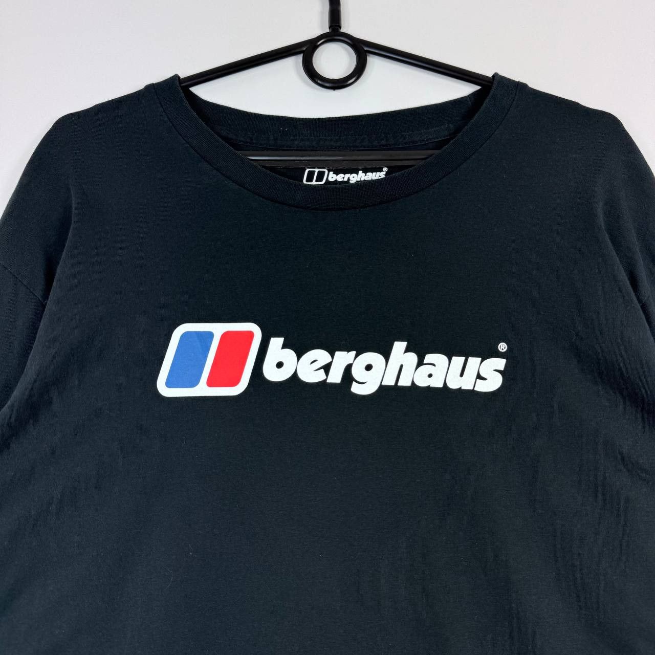Berghaus Berghaus Logo Long Sleeve T Shirt Black Mens Size XL Size US XL / EU 56 / 4 - 2 Thumbnail