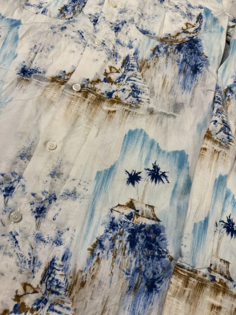 Dolce & Gabbana × Vintage 1990s Dolce & Gabbana White & Blue Abstract Nature Shirt Size US S / EU 44-46 / 1 - 7 Thumbnail