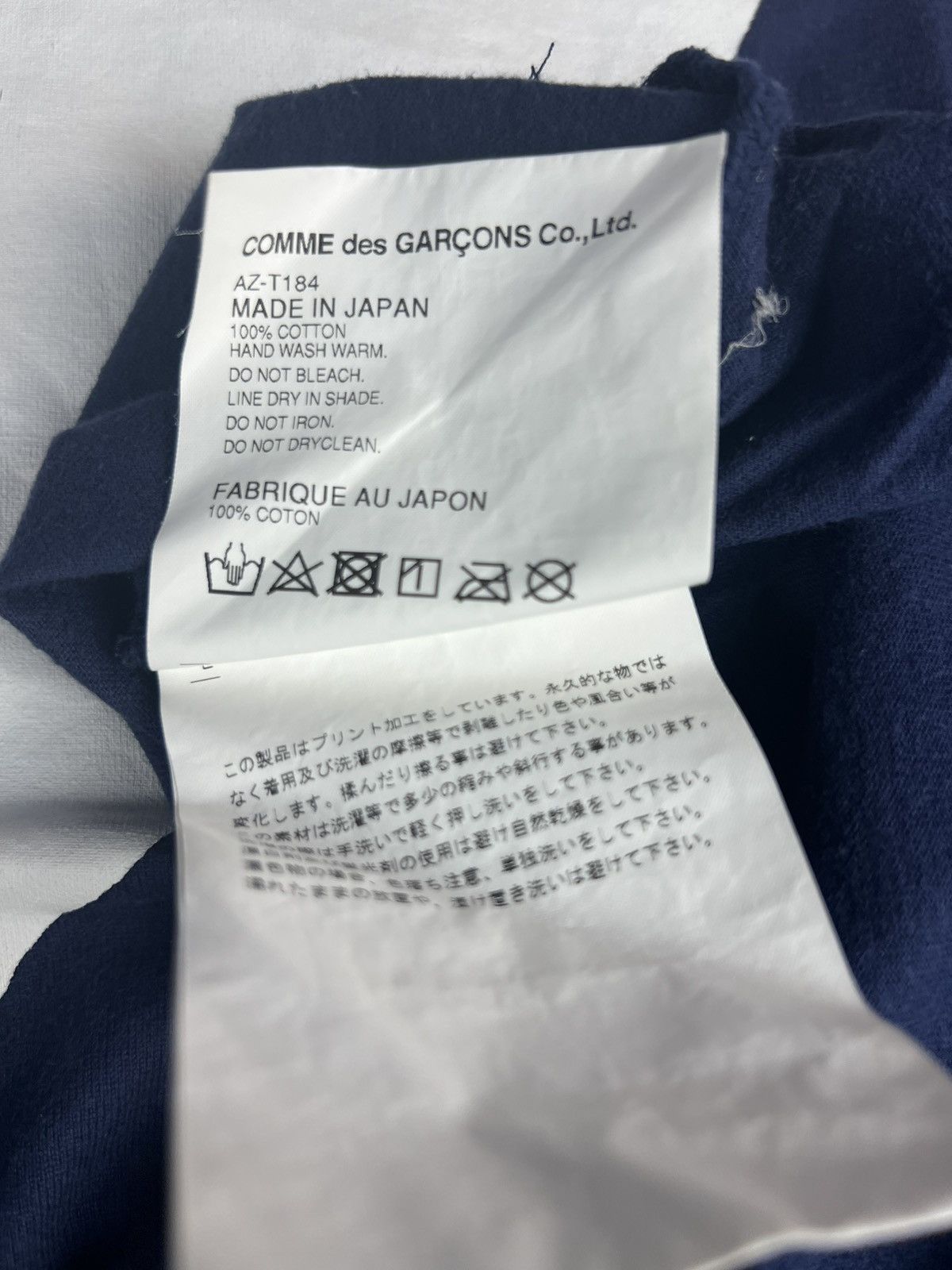Comme des Garcons Comme des Garçons PLAY Navy T-Shirt with Large Heart Logo L Size US L / EU 52-54 / 3 - 4 Thumbnail