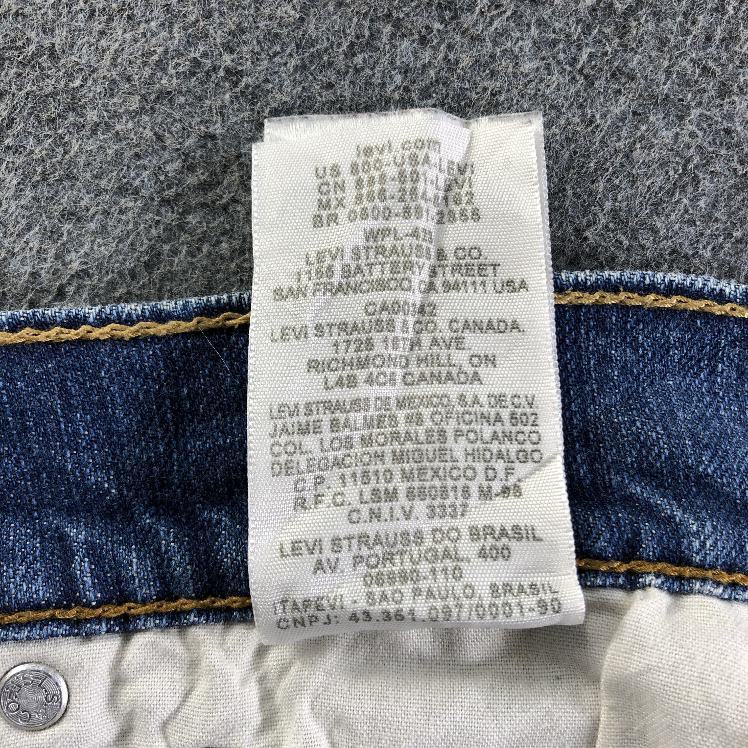 Levi's Vintage Blue Wash Levis 510 Jeans-J3045 Size US 35 - 12 Thumbnail