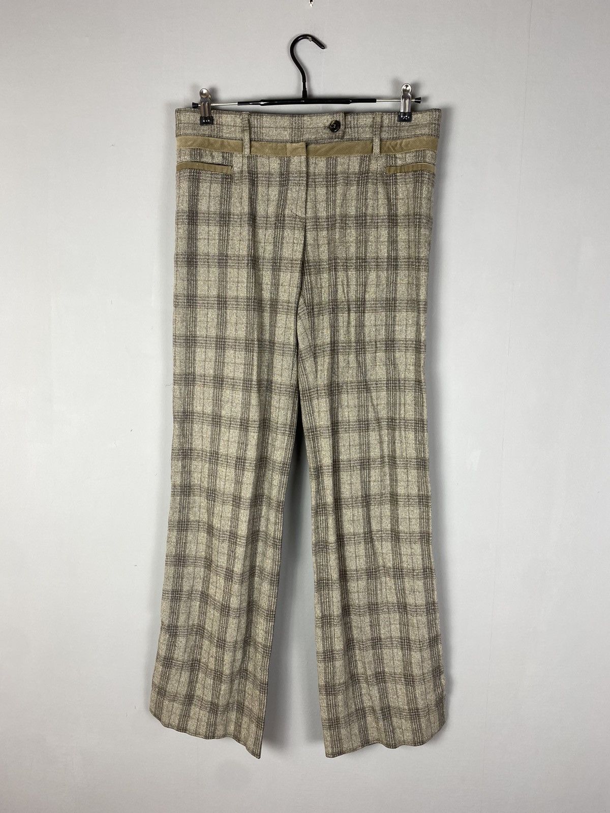 image of Dolce Gabbana Vintage Womens Dolce&gabbana Pants (Size 30)
