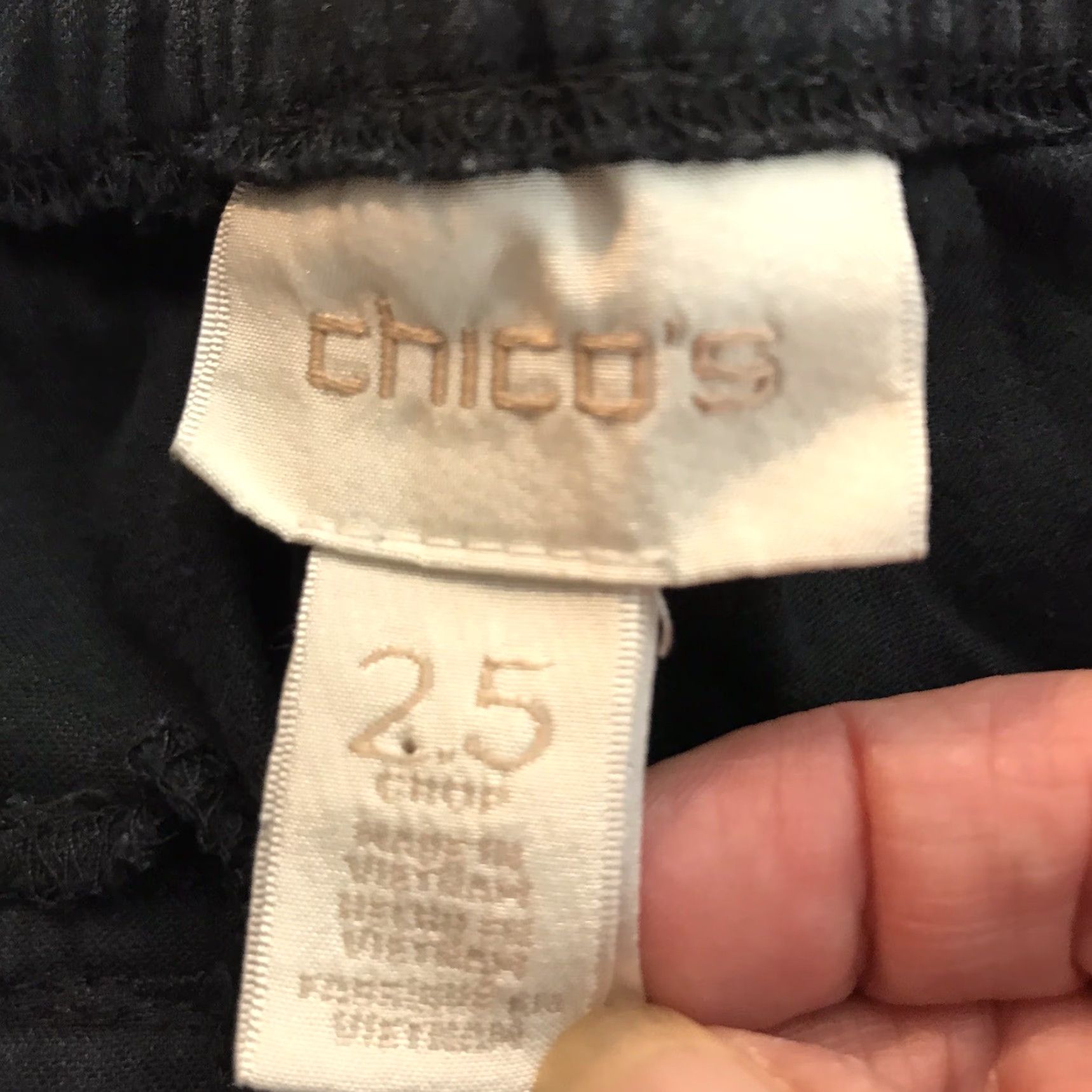 Vintage VINTAGE Chico's Cropped Cargo Pants Women's Size M Black Linen Blend Casual Spring Summer Fall Size 32" / US 10 / IT 46 - 7 Thumbnail