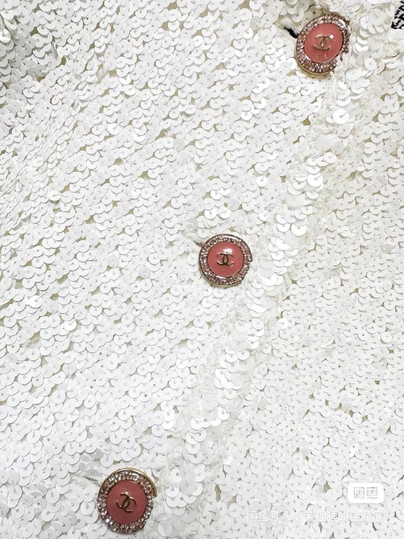 Chanel Chanel Colorful rolled edge sequin stud beads long-sleeved Size XS / US 0-2 / IT 36-38 - 4 Thumbnail