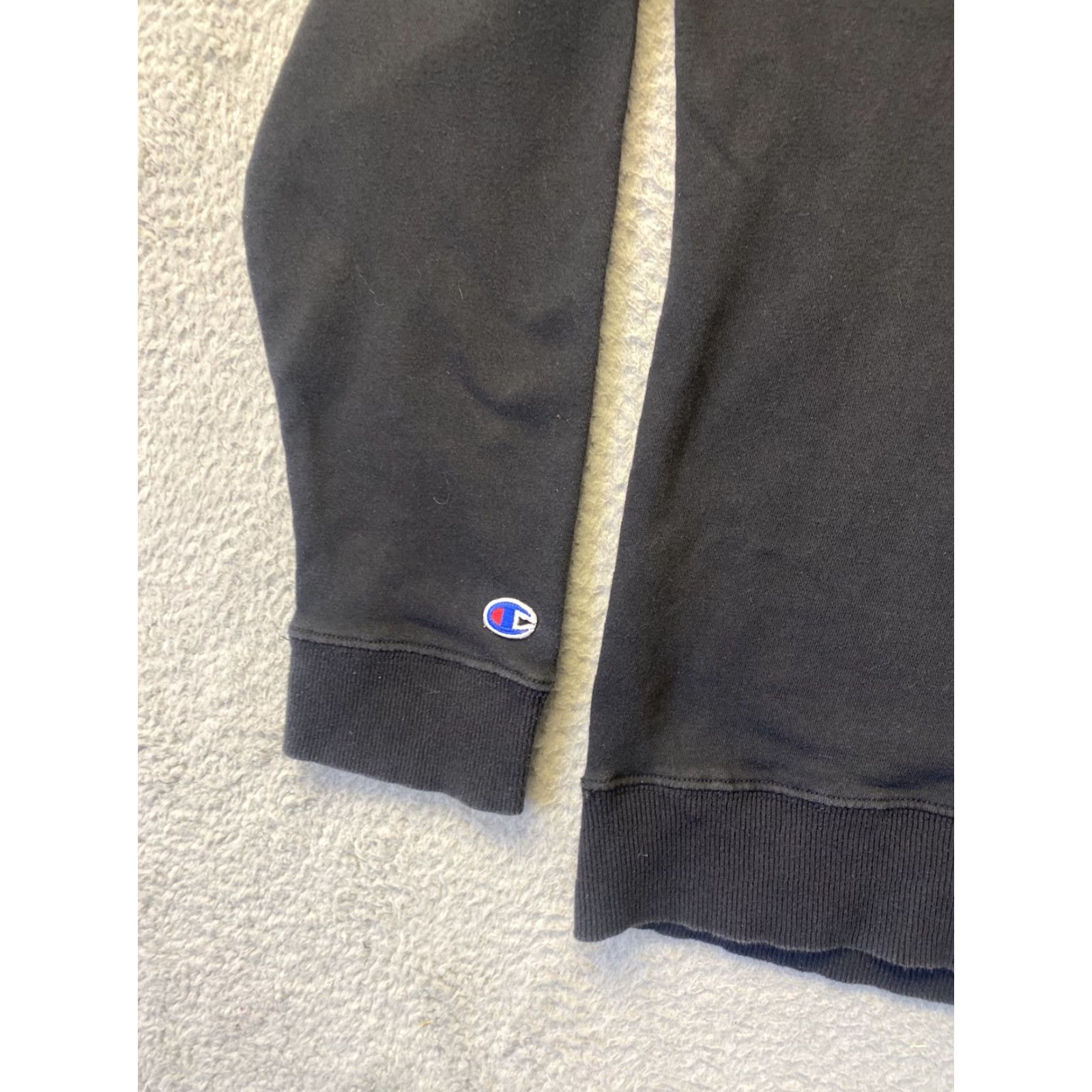 Champion Champion Men's Sweatshirt Pullover XL Active Logo Long Sleeve Black Fleece /109-36 Size US XL / EU 56 / 4 - 7 Thumbnail
