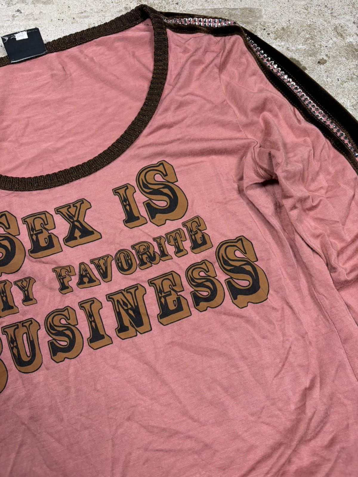 Dolce & Gabbana 2000s Dolce & Gabbana „Sex is my favorite business” Top Size M / US 6-8 / IT 42-44 - 7 Thumbnail