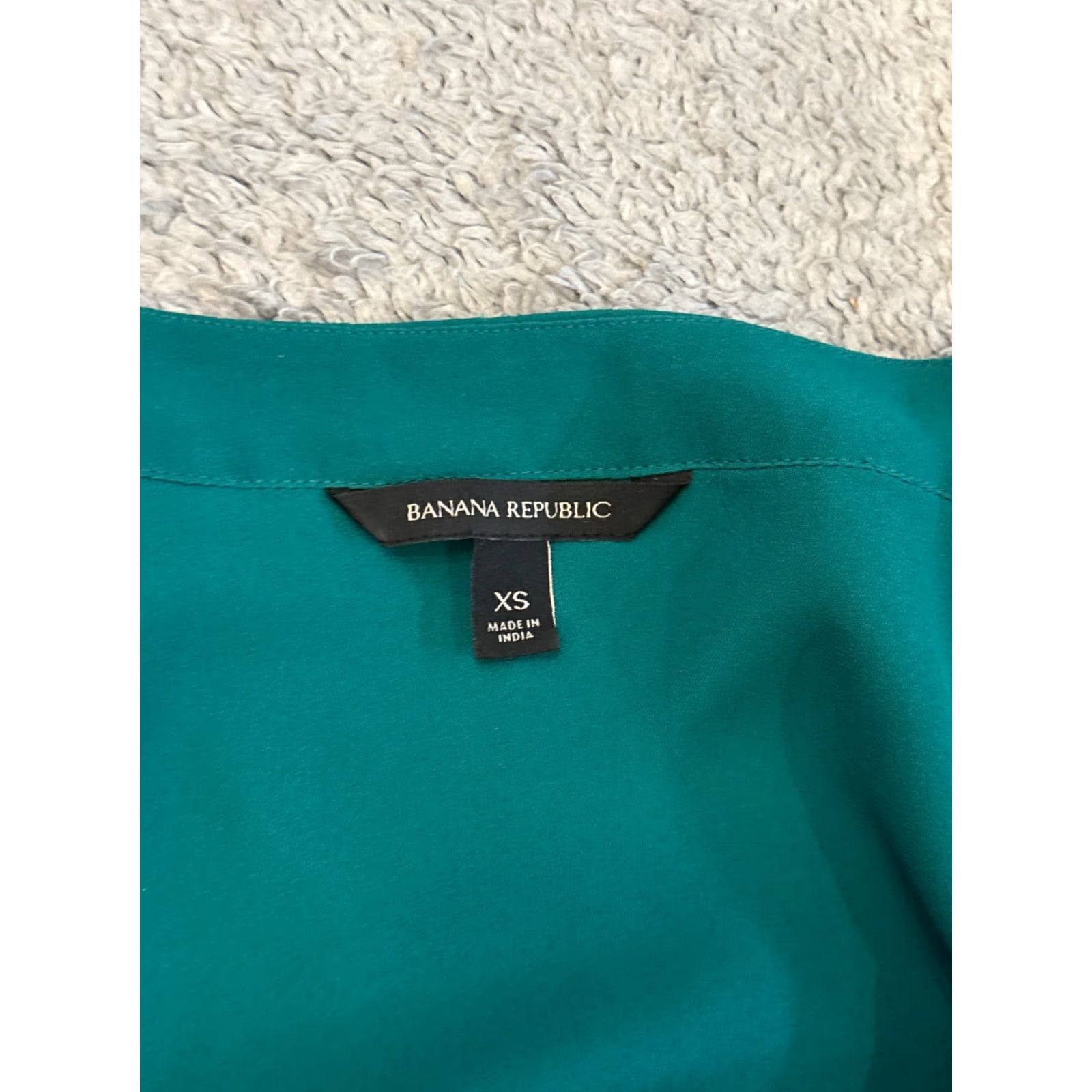 Banana Republic Banana Republic Blouse Womens XS Green Sleeveless Semi Sheer Tank Top Casual Size XS / US 0-2 / IT 36-38 - 2 Thumbnail