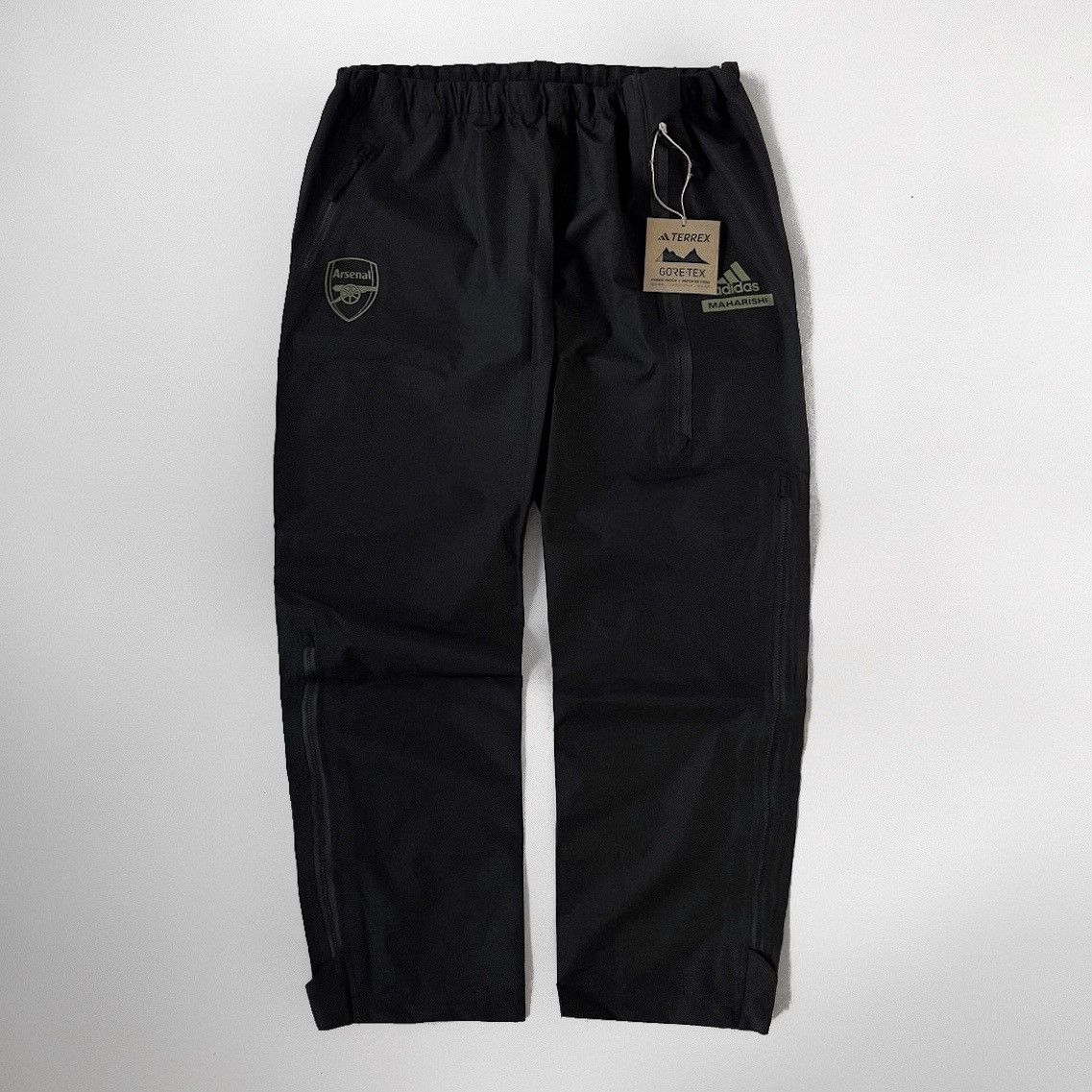 Adidas × Maharishi Adidas Arsenal x Maharishi Gore-Tex Membrane Pants Size US 38 / EU 54 - 2 Thumbnail