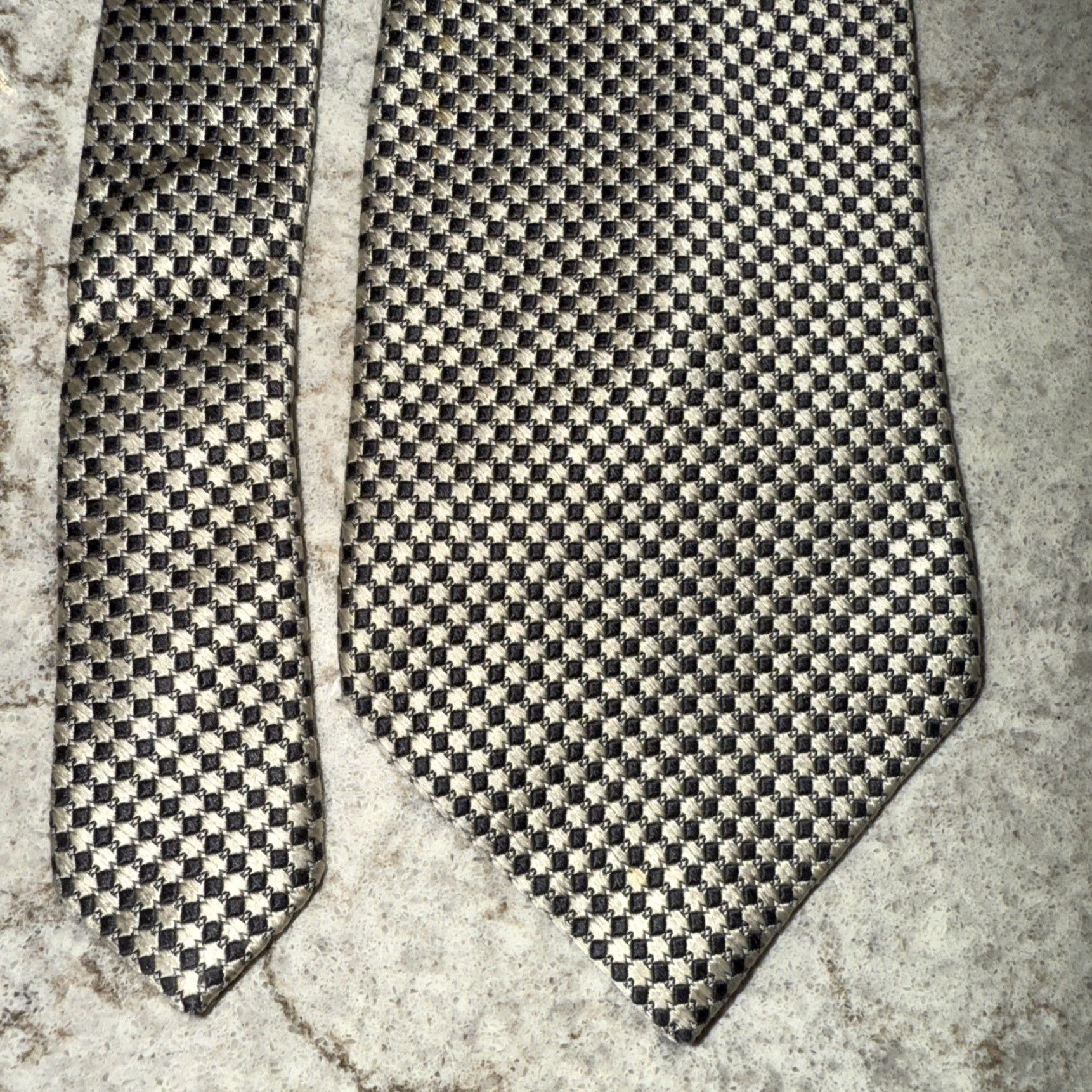 Vintage Bruno Piattelli Dark Gray & Cream Geometric Checkered Silk Tie Handmade Men 57-60" Size ONE SIZE - 2 Thumbnail