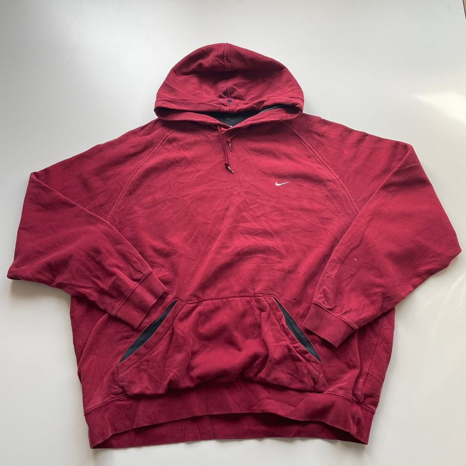 Nike Vintage Y2K Nike Hoodie 2XL Swoosh Logo Faded Burgundy Red Size US XXL / EU 58 / 5 - 1 Thumbnail