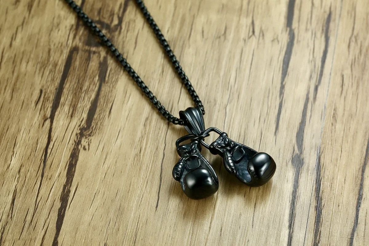 Vintage Classic Black Boxing Gloves Necklace Size ONE SIZE - 3 Thumbnail
