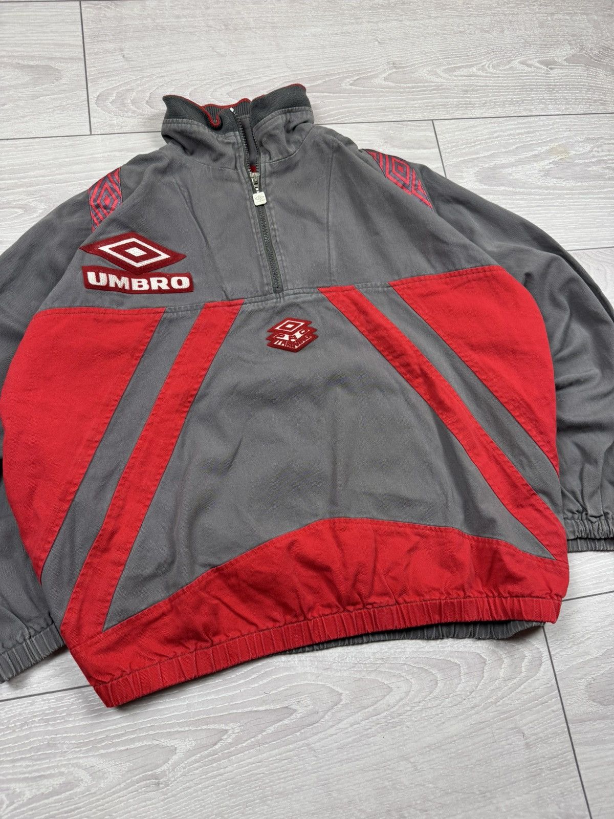 Umbro Umbro Vintage Training Top Black Sweatshirt Men's 1/4 Zip Size US XL / EU 56 / 4 - 4 Thumbnail