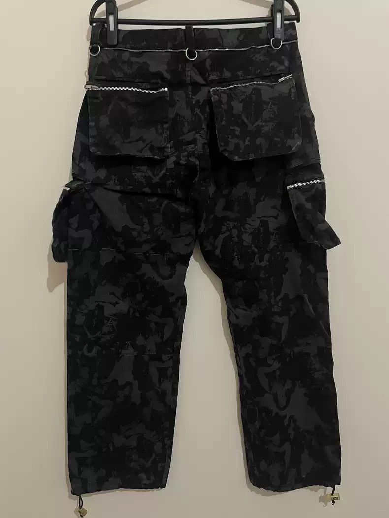 Undercover UNDERCOVER 03SS SCAB CARGO Portrait camouflage print loose Size US 32 / EU 48 - 2 Thumbnail