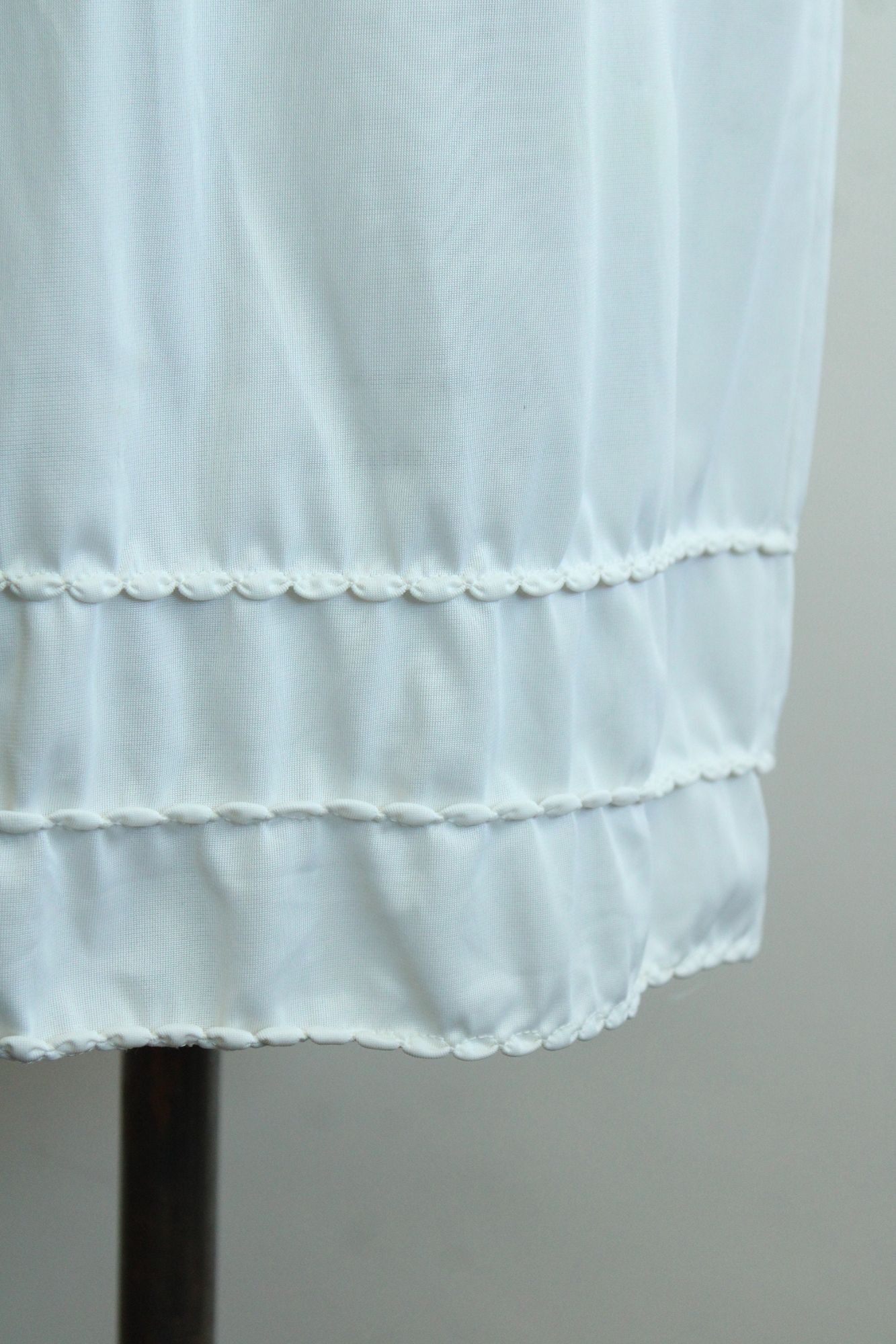 Vintage Vintage 1960s Half Slip, American Maid White Nylon, Size Pet Size ONE SIZE - 5 Thumbnail