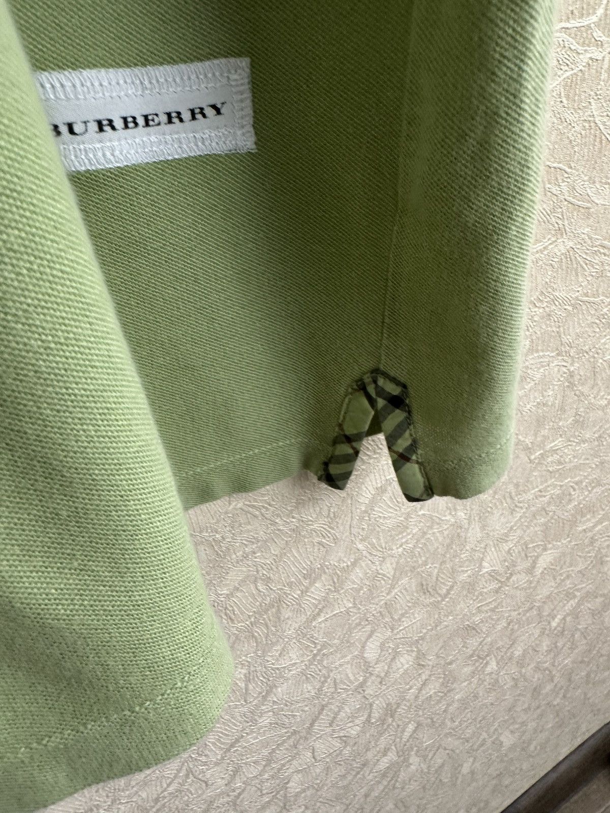 Burberry Burberry x custom t shirt size XL- 2XL vintage Size US XL / EU 56 / 4 - 13 Thumbnail