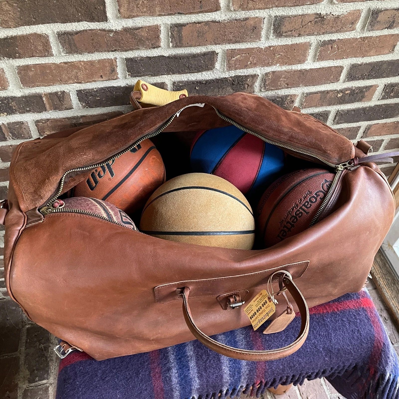 Other RARE VINTAGE 1970s GOKEY CUSTOM LEATHER XL DUFFEL BAG R$4898 Size ONE SIZE - 2 Thumbnail