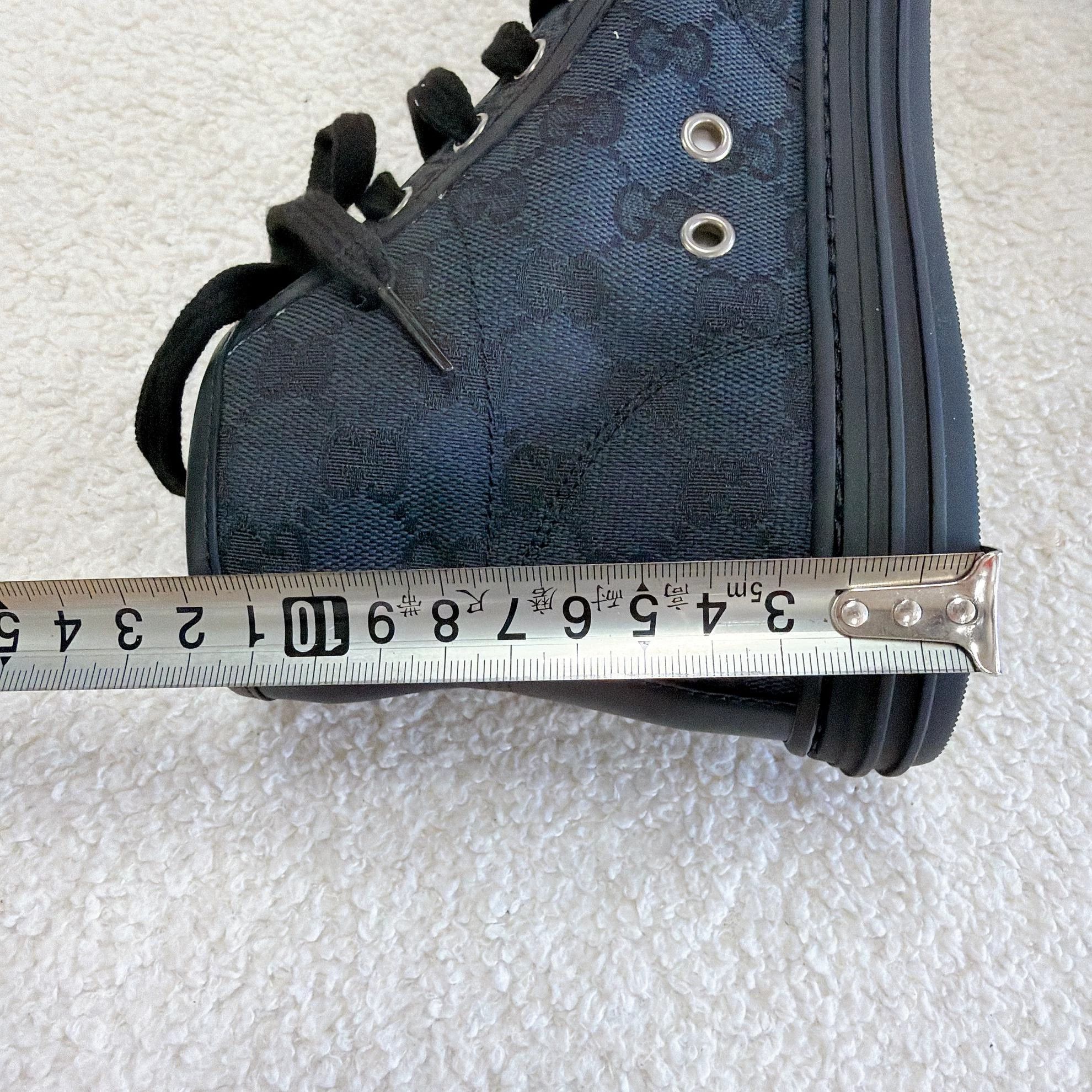 Gucci Gucci Black Canvas All-Over Logo Sneakers 37 Size US 6.5 / IT 36.5 - 9 Thumbnail