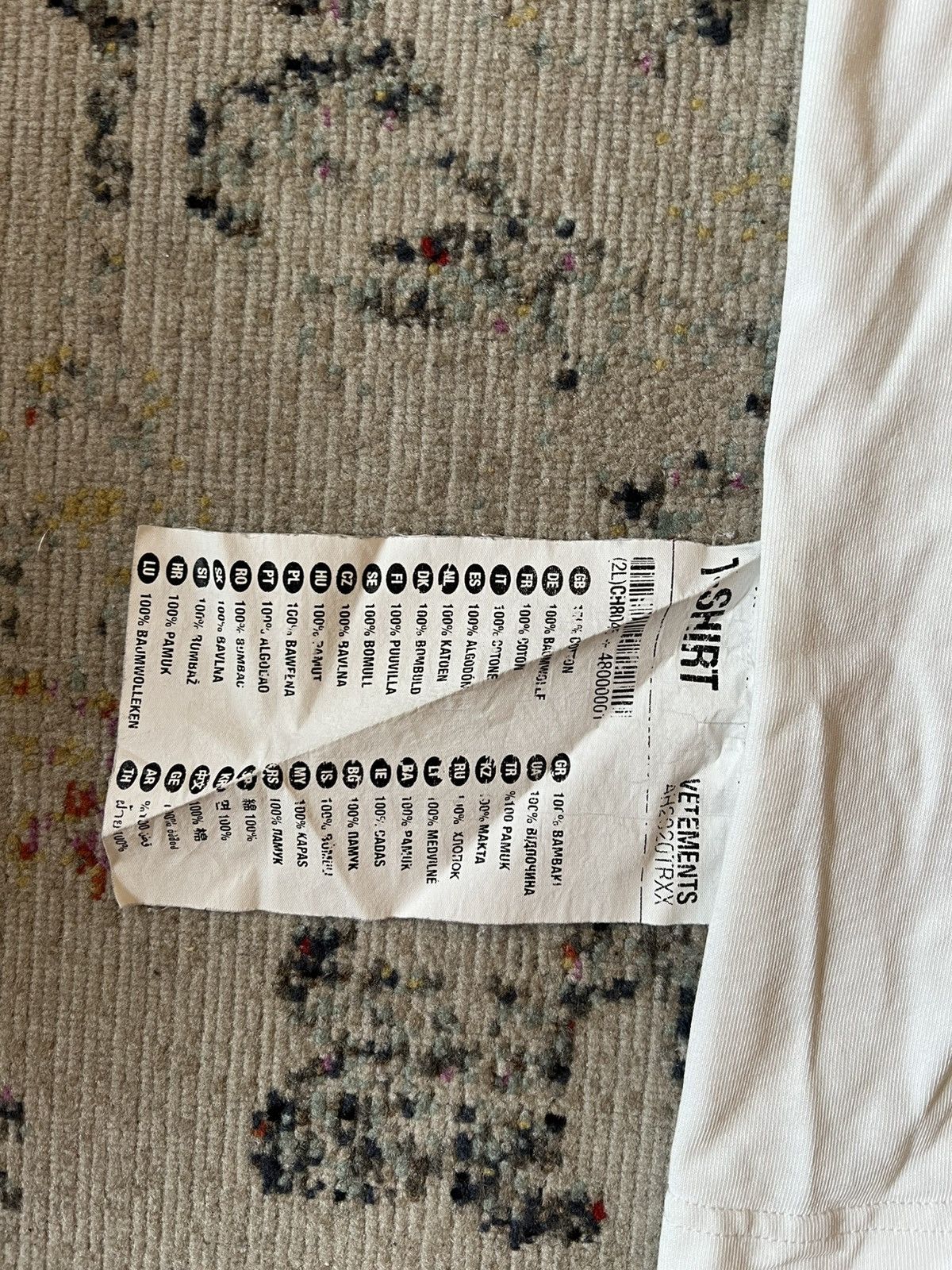 Vetements Vetements Label T-Shirt Size US M / EU 48-50 / 2 - 3 Thumbnail