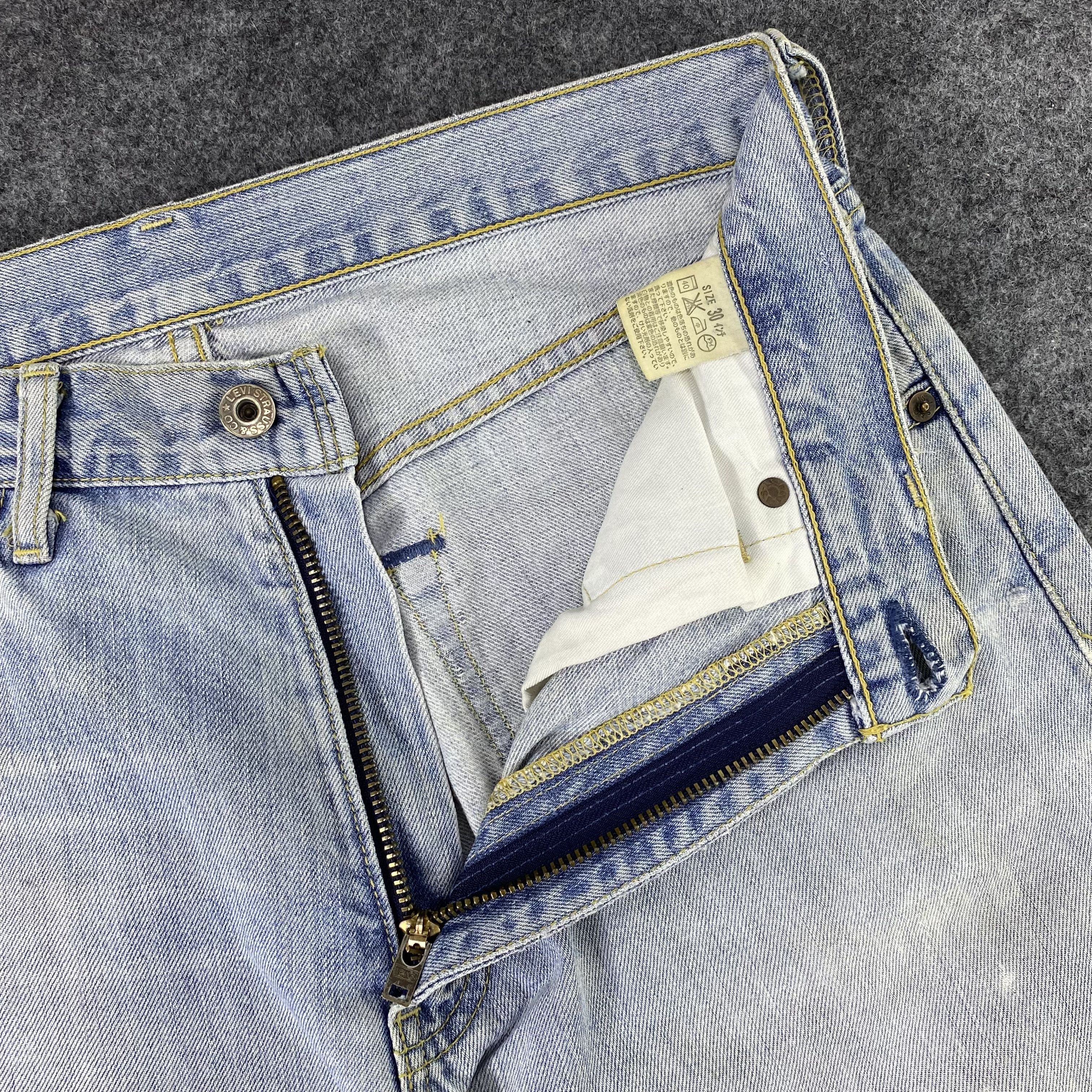 Jean × Levi's Vintage Levi's 504 Distress Blue Wash Jeans - J1150 Size US 32 / EU 48 - 11 Thumbnail
