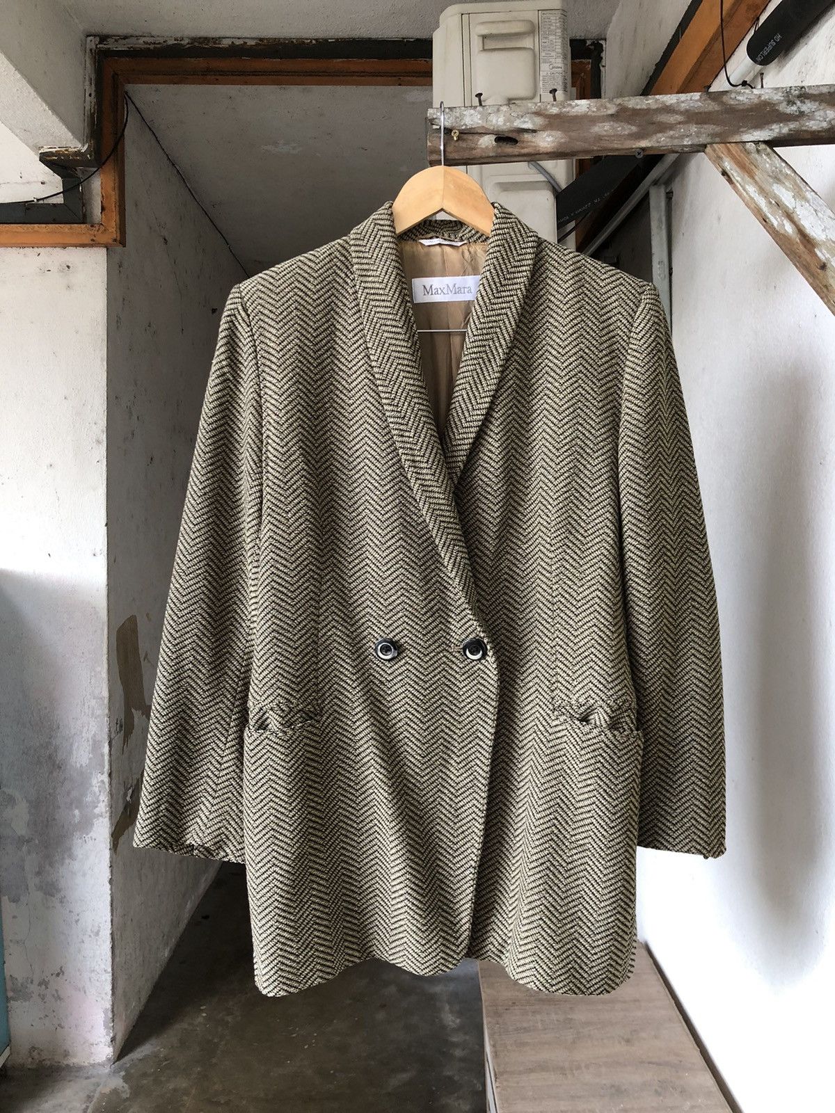 Max Mara Max Mara Vintage Style Single Breasted Blazer Jacket Size M / US 6-8 / IT 42-44 - 1 Thumbnail