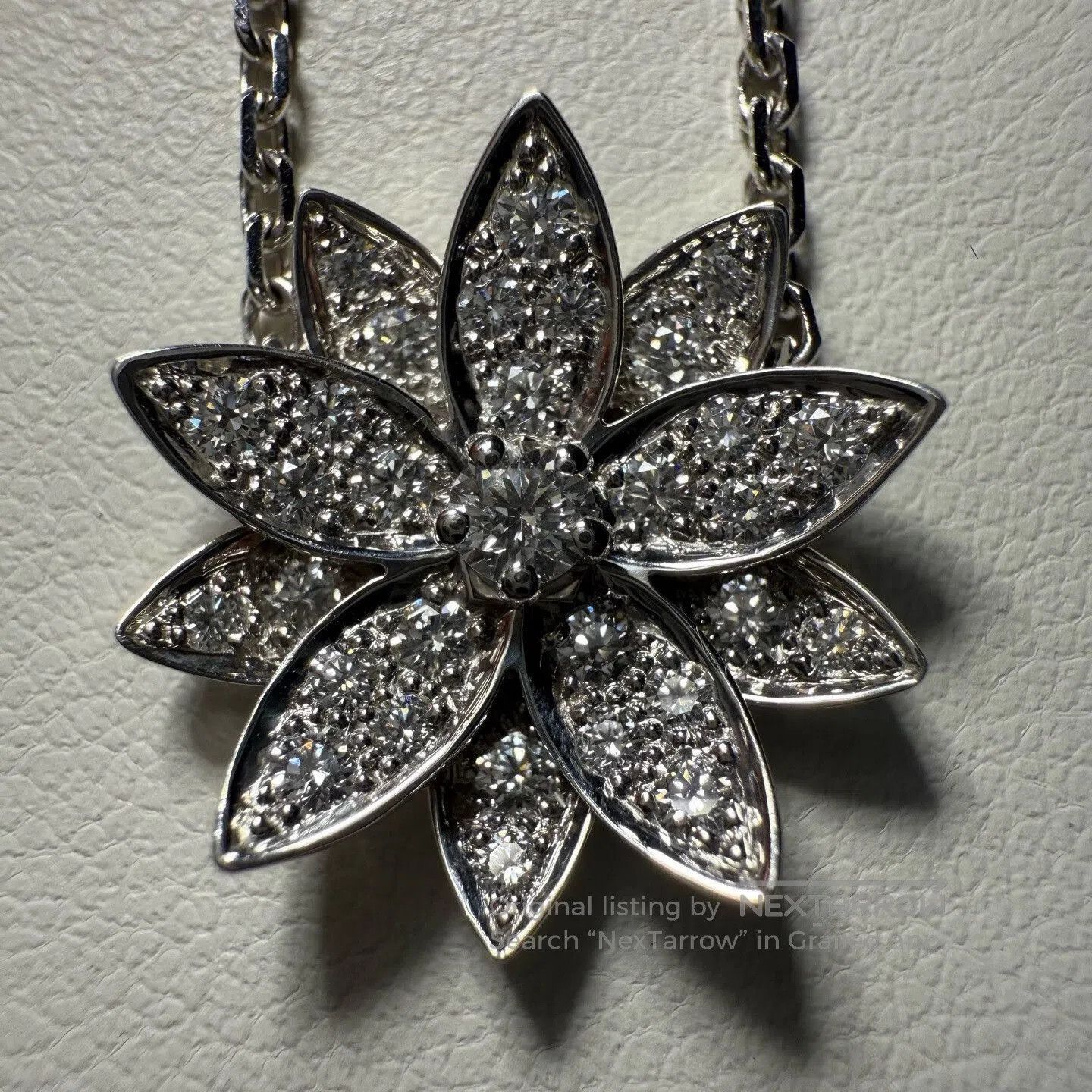 Van Cleef & Arpels Van Cleef & Arpels White Gold Lotus Necklace. Size ONE SIZE - 4 Thumbnail